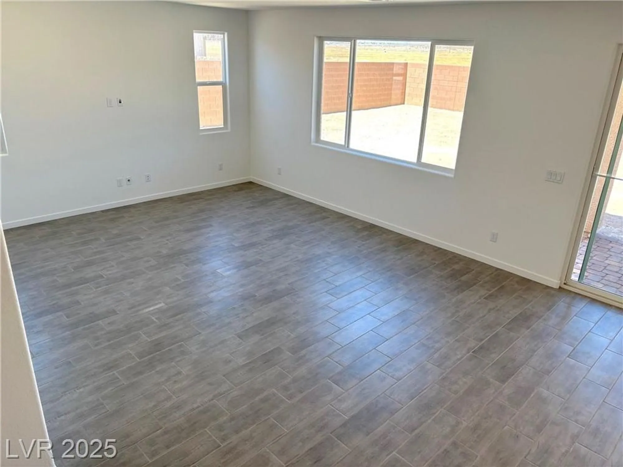 Property Slideshow image 11 of 33 | 5712 e badlands ln, Pahrump, NV, 89061