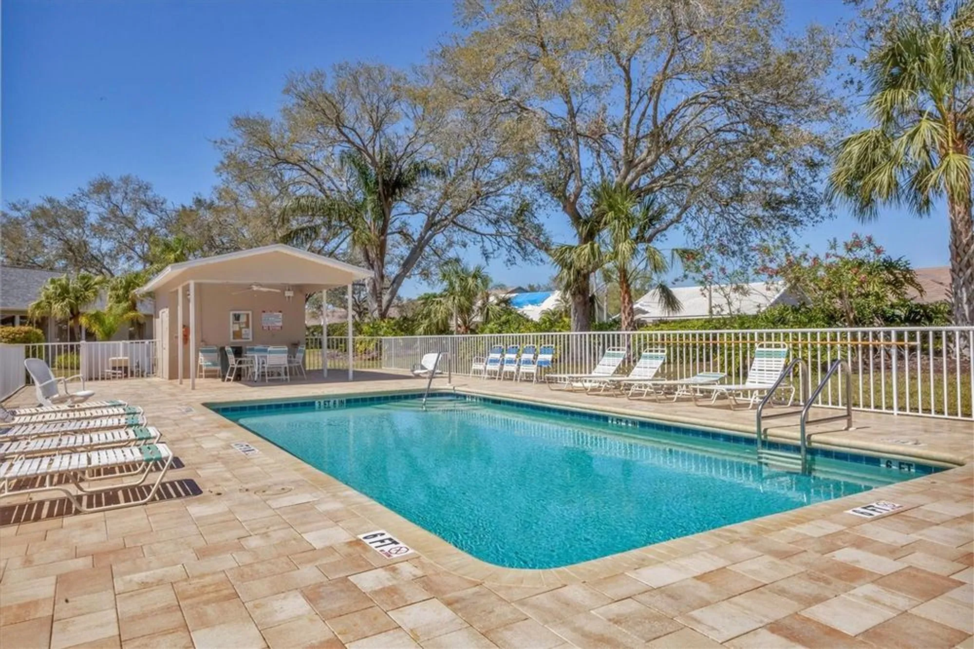 Property Slideshow image 37 of 50 | 6907 stoneywalk ct, Bradenton, FL, 34203