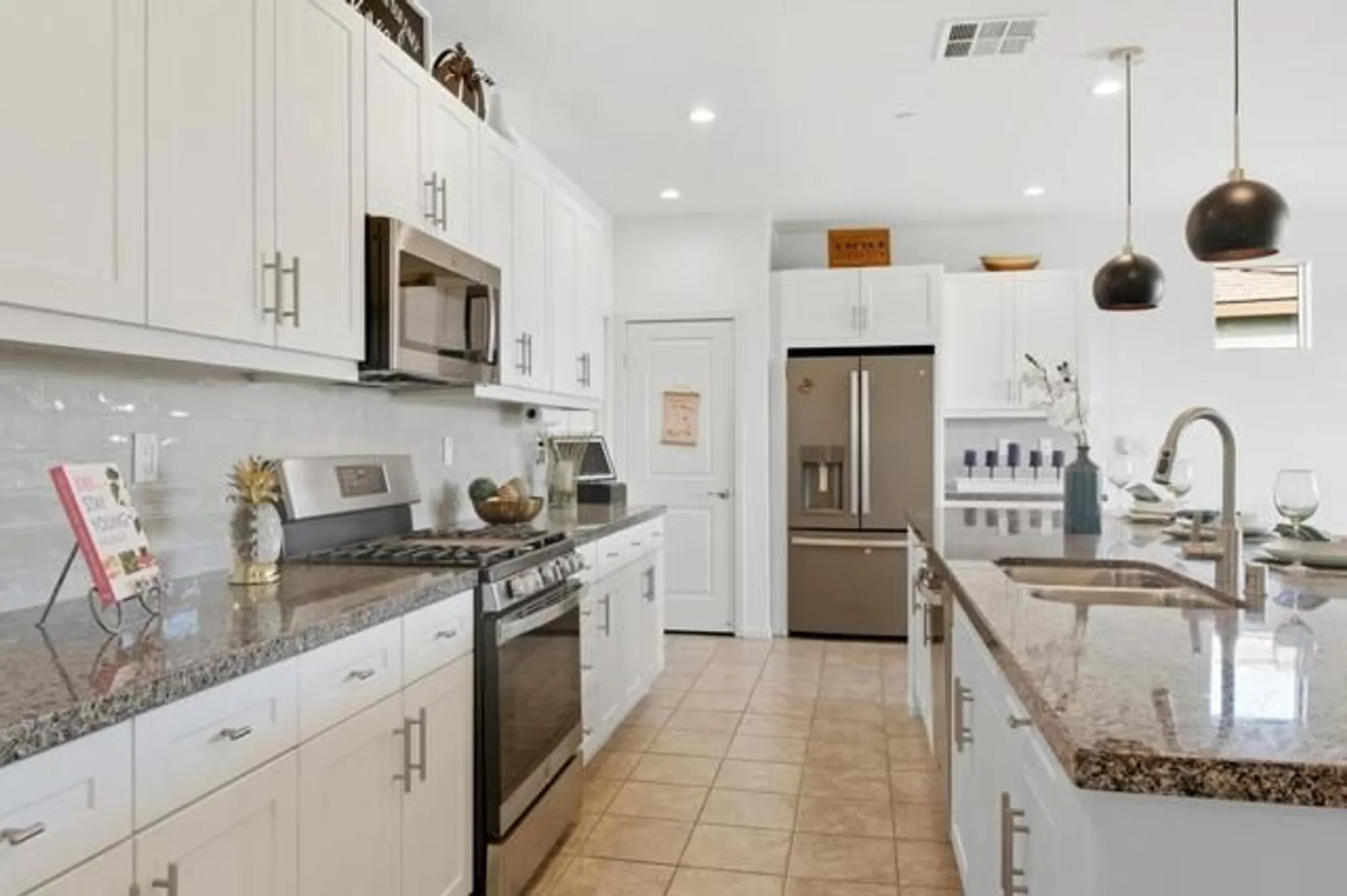 Property Slideshow image 7 of 39 | 50400 timber creek way, Indio, CA, 92201