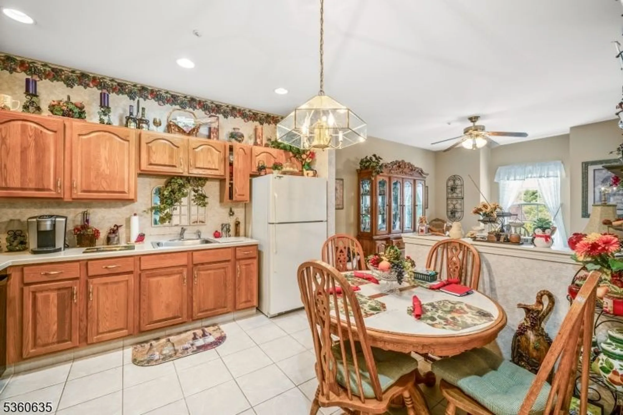 Property Slideshow image 7 of 19 | 7417 richmond rd # 417, West Milford, NJ, 07480