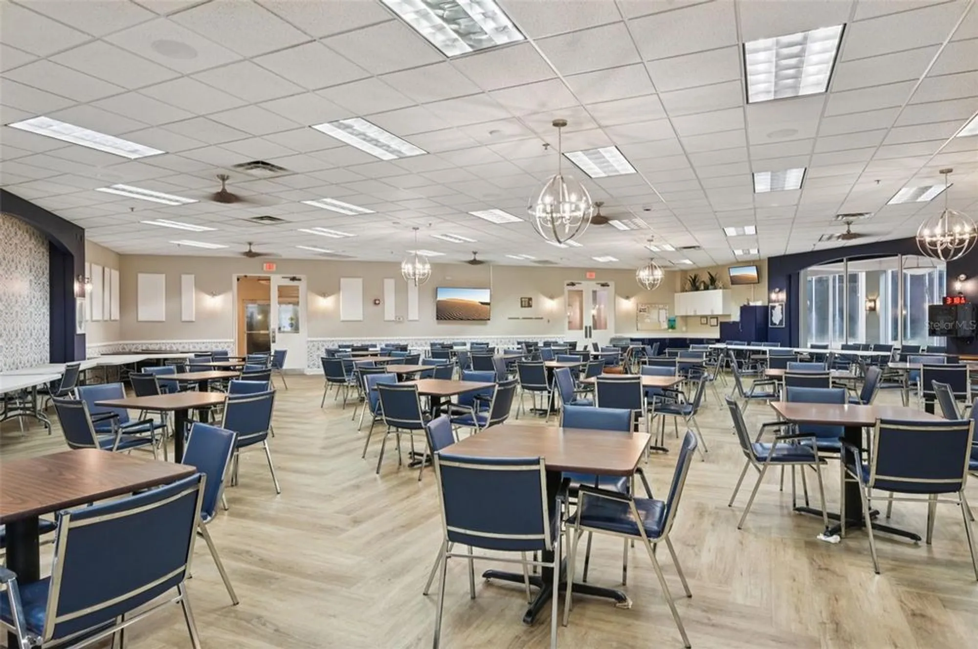 Property Slideshow image 34 of 43 | 2040 sifield greens way # 24, Sun City Center, FL, 33573