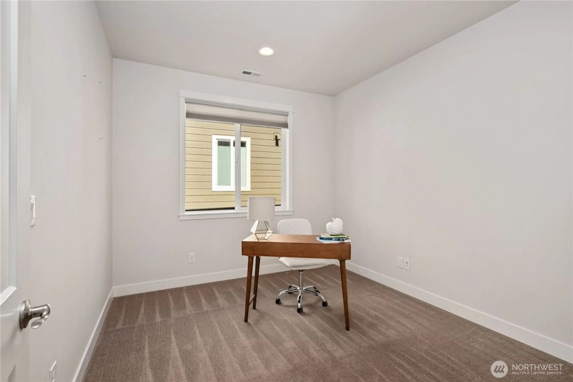 Property Slideshow image 21 of 28 | 18518 146th st, Bonney Lake, WA, 98391