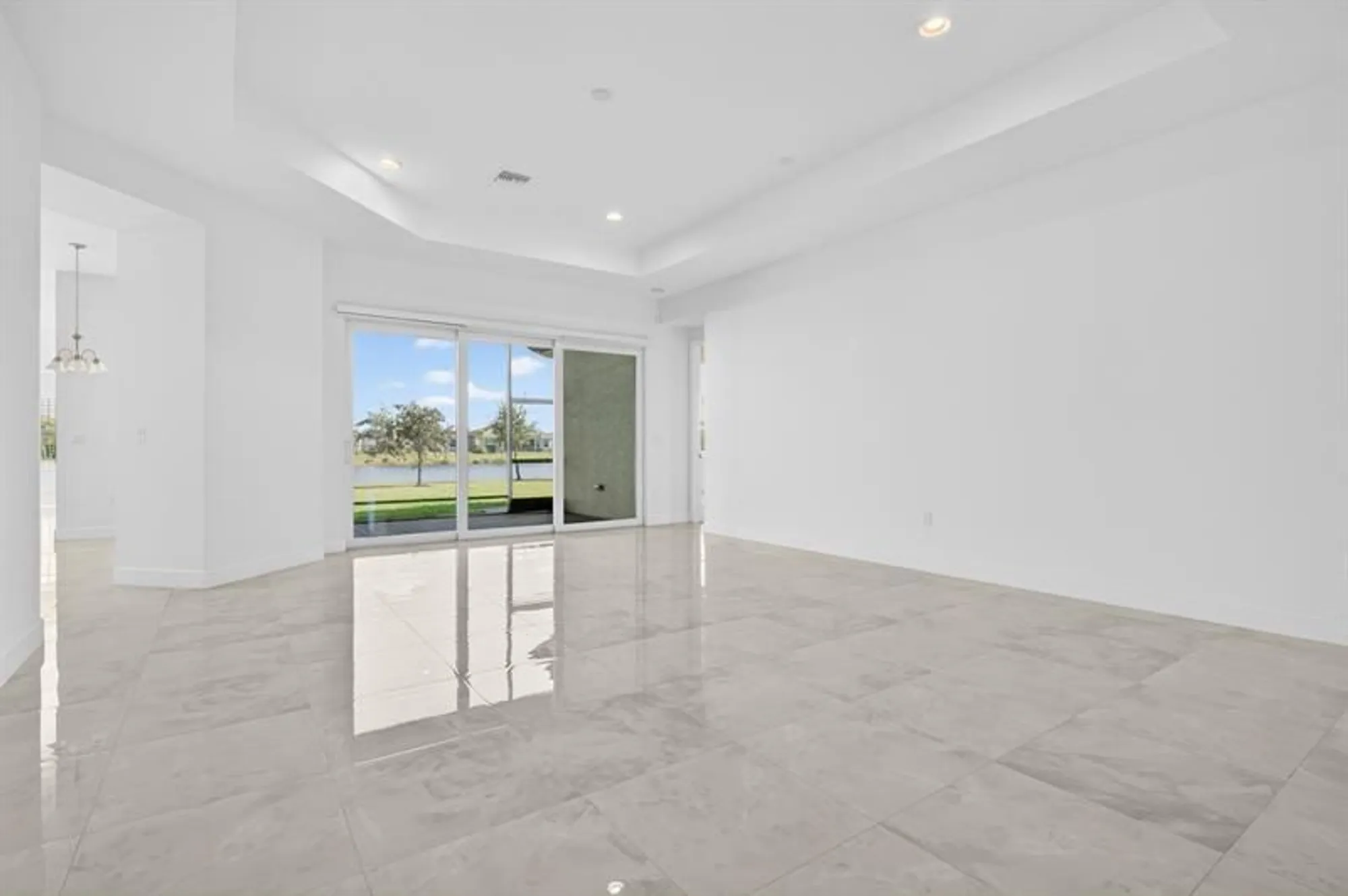 Property Slideshow image 8 of 30 | 11965 sw sandy bay cir, Port St Lucie, FL, 34987