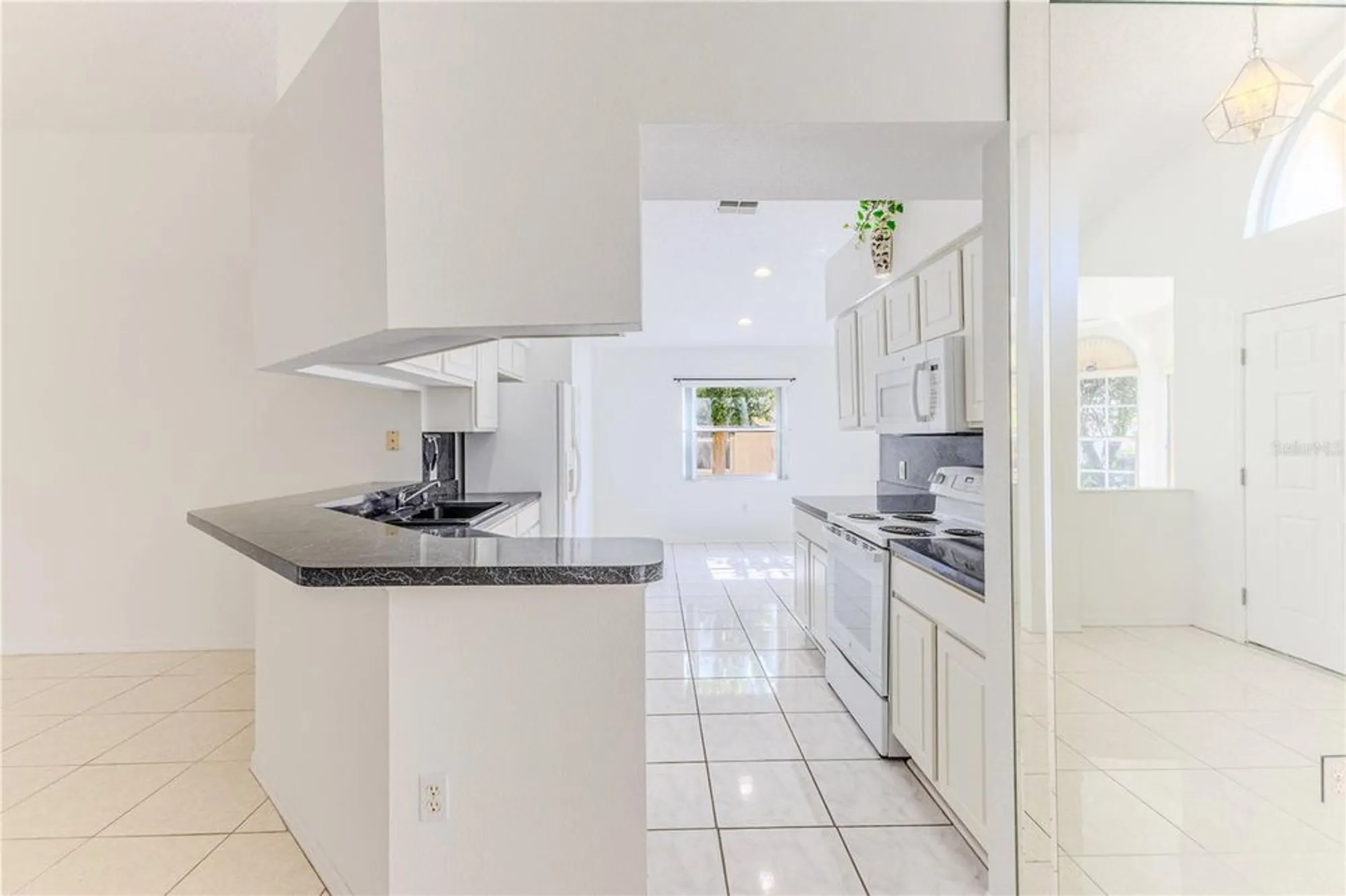 Property Slideshow image 15 of 71 | 11261 mcracken dr, Spring Hill, FL, 34609