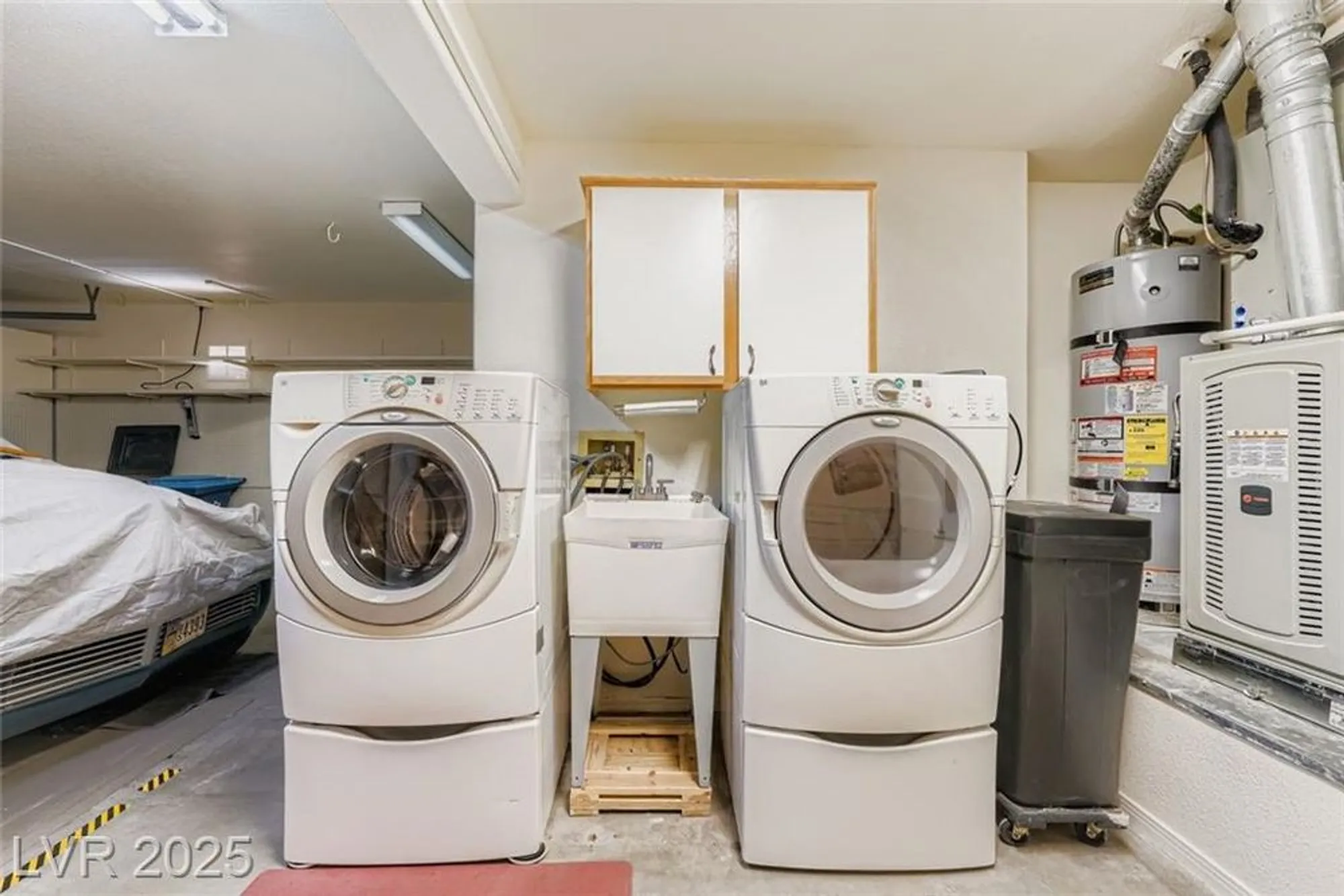 Property Slideshow image 23 of 26 | 2520 palmridge dr, Las Vegas, NV, 89134