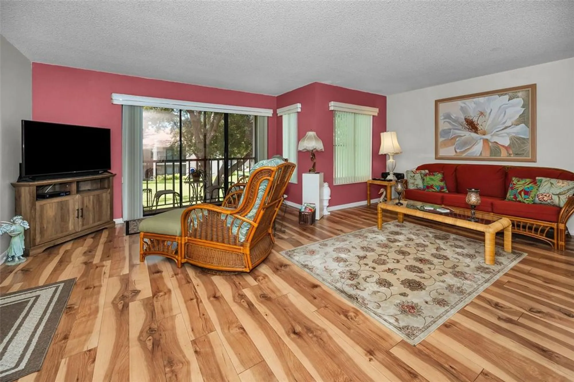Property Slideshow image 11 of 65 | 2666 pine ridge way c2, Palm Harbor, FL, 34684