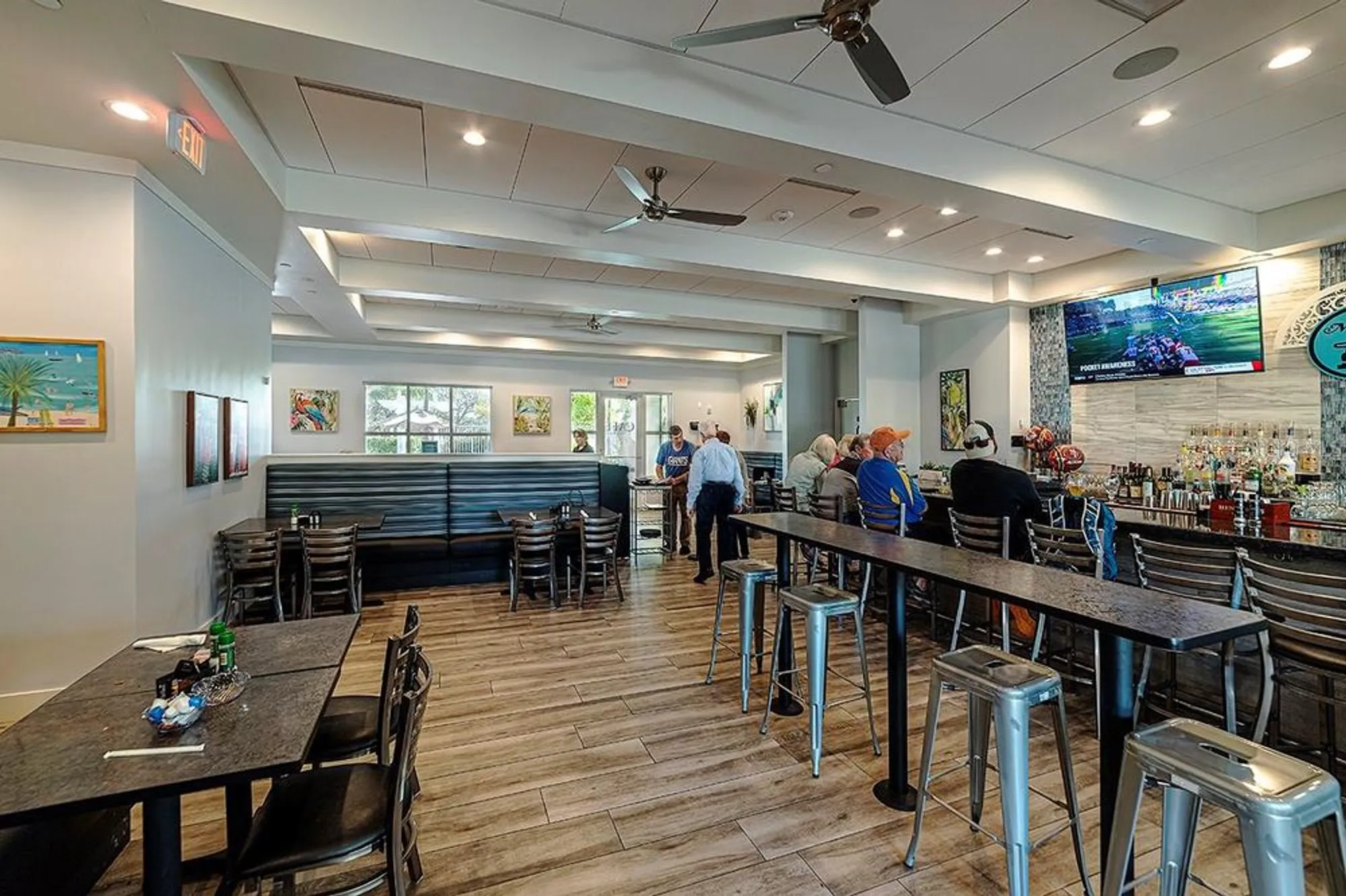 Property Slideshow image 41 of 50 | 5877 ferrara dr, Sarasota, FL, 34238