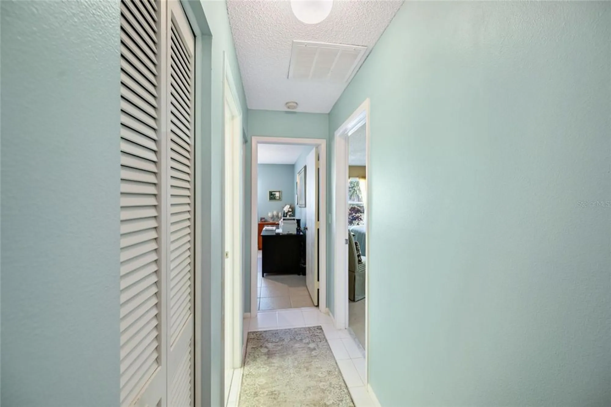 Property Slideshow image 13 of 33 | 2150 shelly dr a, Palm Harbor, FL, 34684