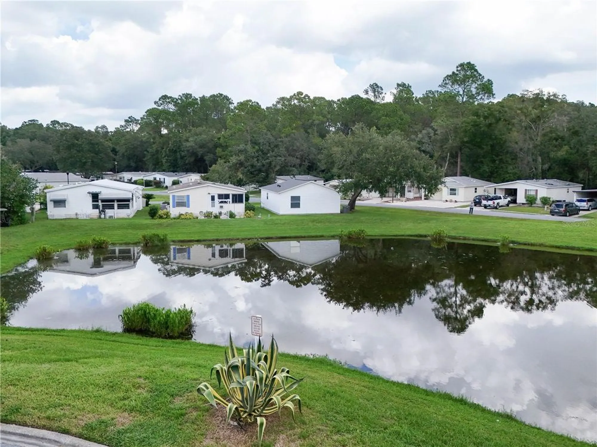 Property Slideshow image 16 of 32 | 738 cottage park ln, Leesburg, FL, 34748