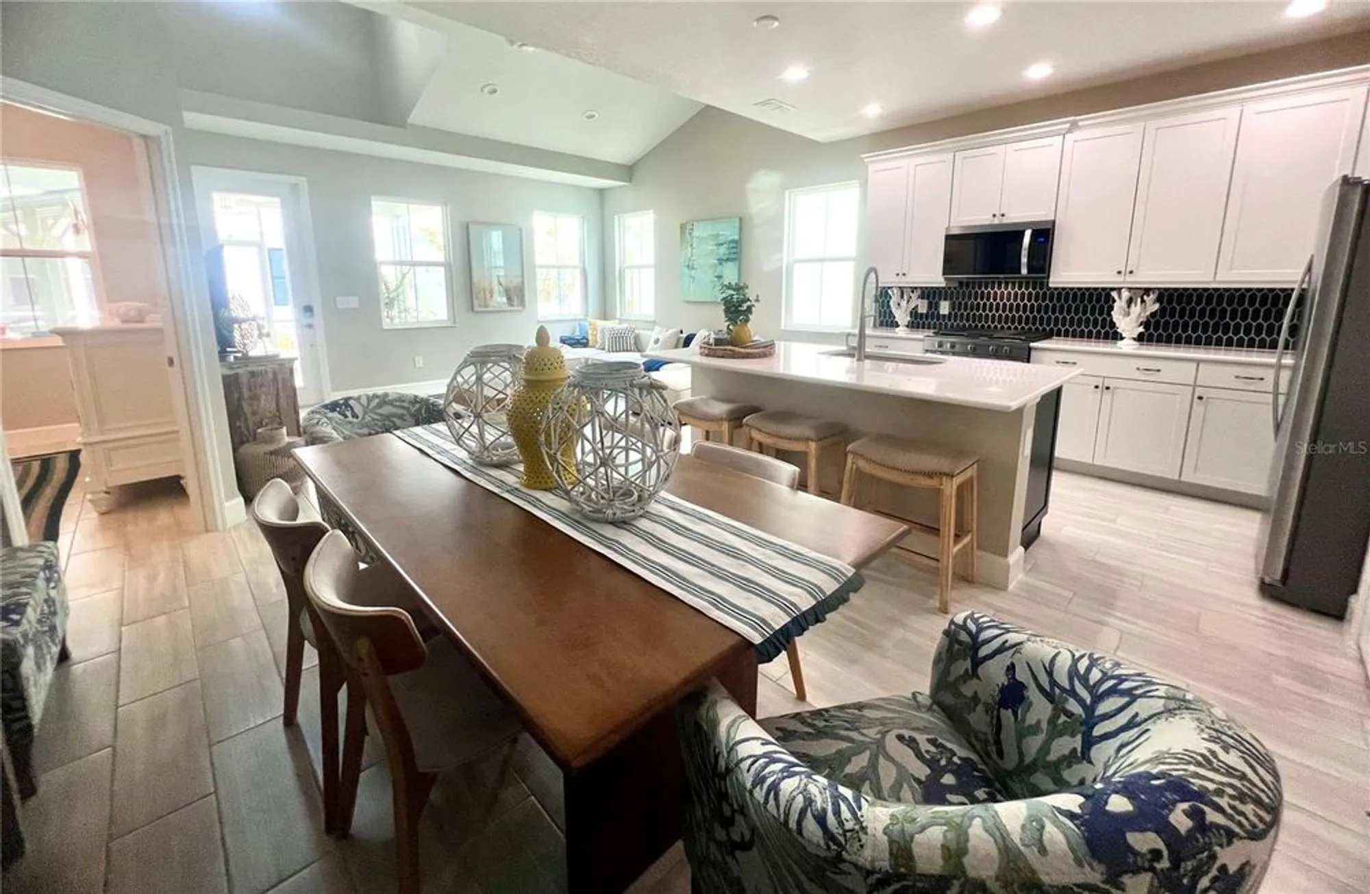 Property Slideshow image 16 of 39 | 279 latitude dr, Daytona Beach, FL, 32124