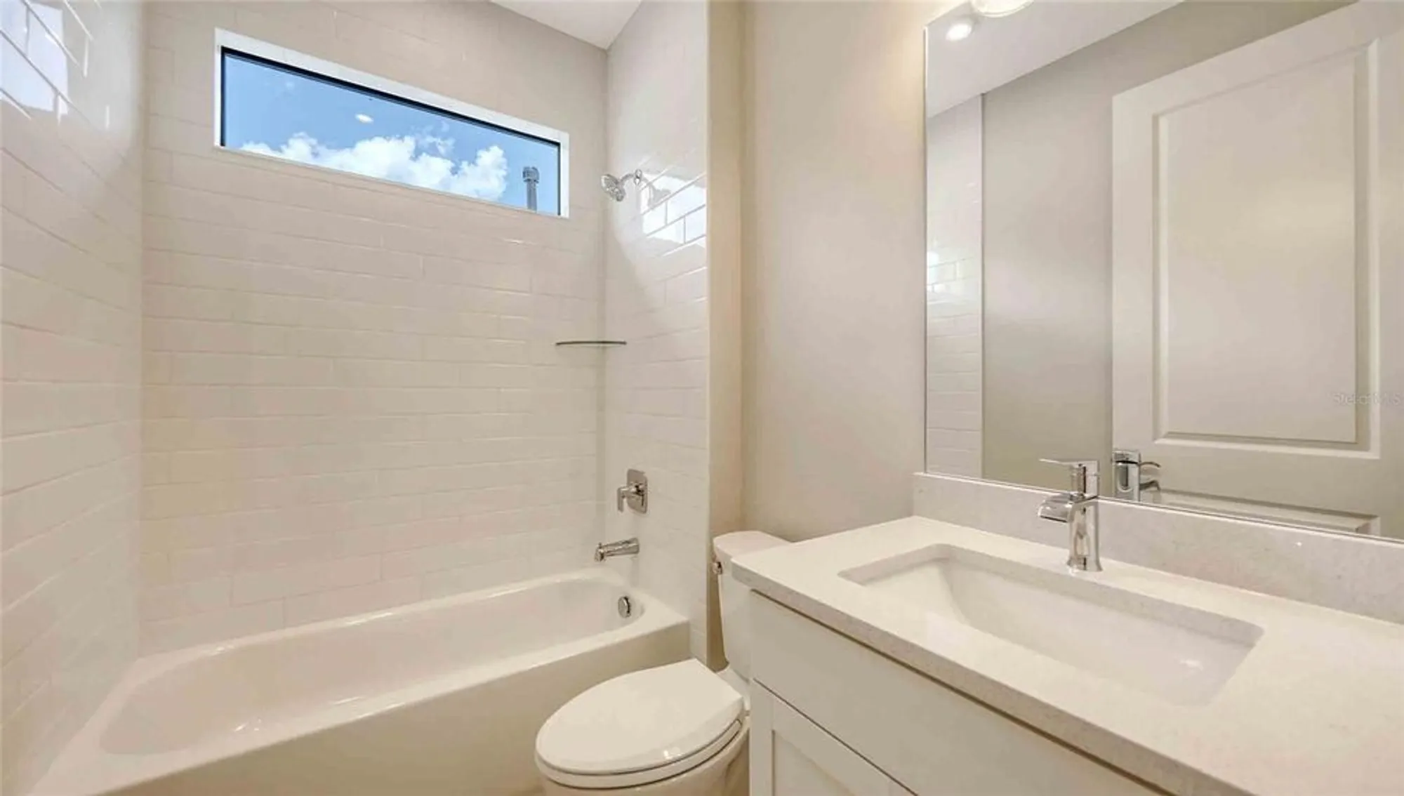 Property Slideshow image 35 of 44 | 14517 coastal woodland ln, Parrish, FL, 34219