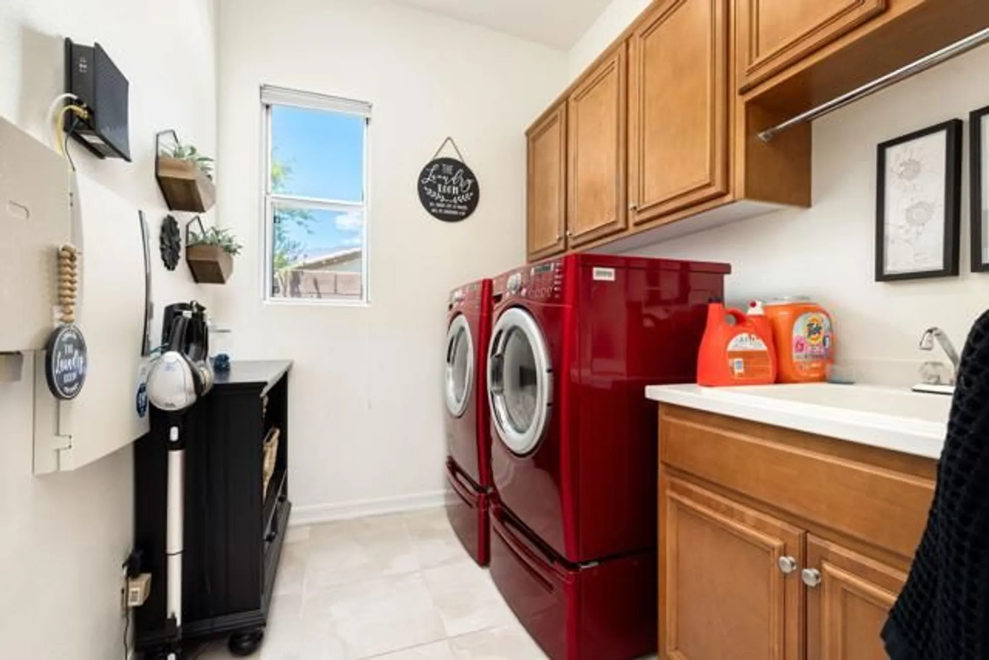 Property Slideshow image 27 of 77 | 81799 prism dr, La Quinta, CA, 92253