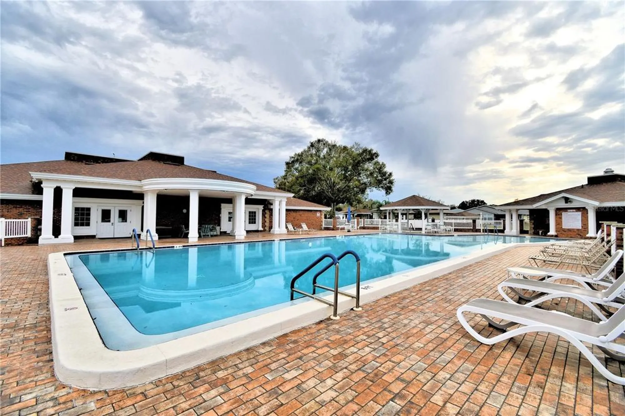 Property Slideshow image 38 of 48 | 4816 goldenview ln, Lakeland, FL, 33811