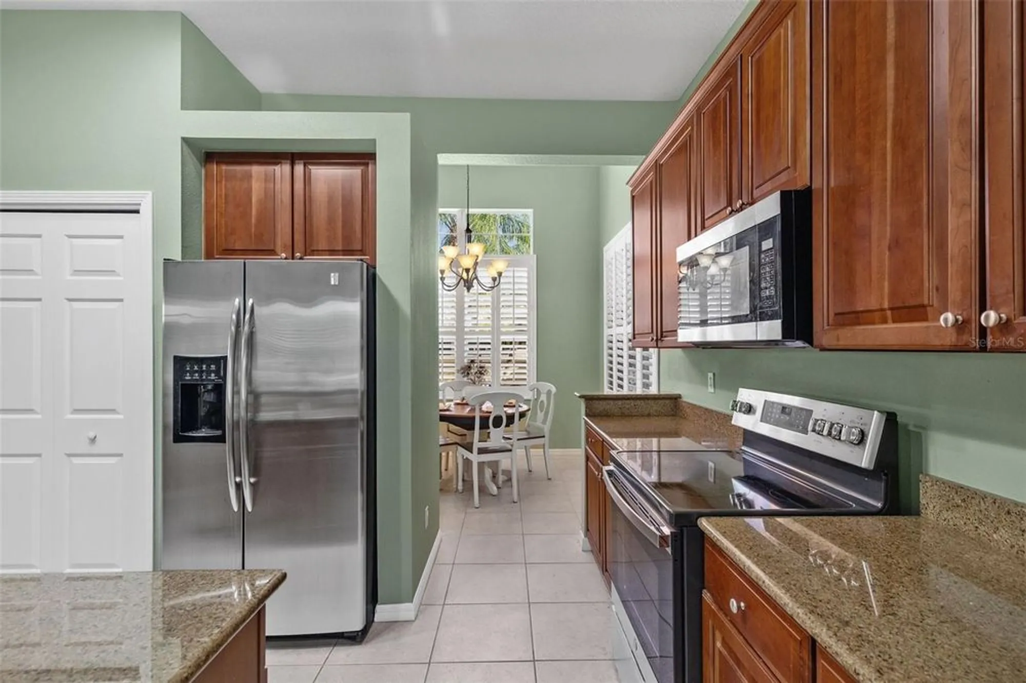 Property Slideshow image 30 of 64 | 2404 kensington greens dr, Sun City Center, FL, 33573