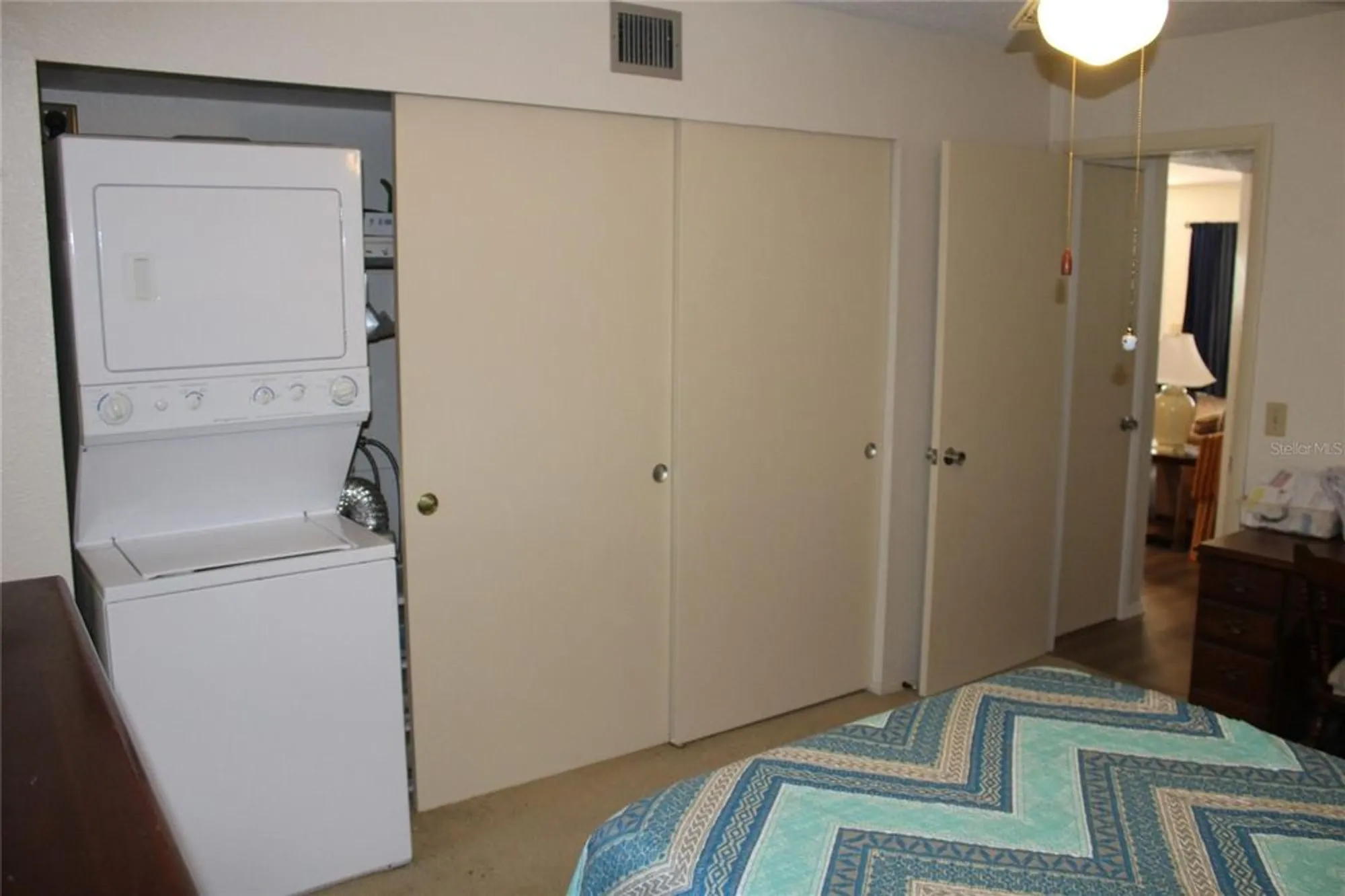 Property Slideshow image 25 of 39 | 2360 irish ln 16, Clearwater, FL, 33763