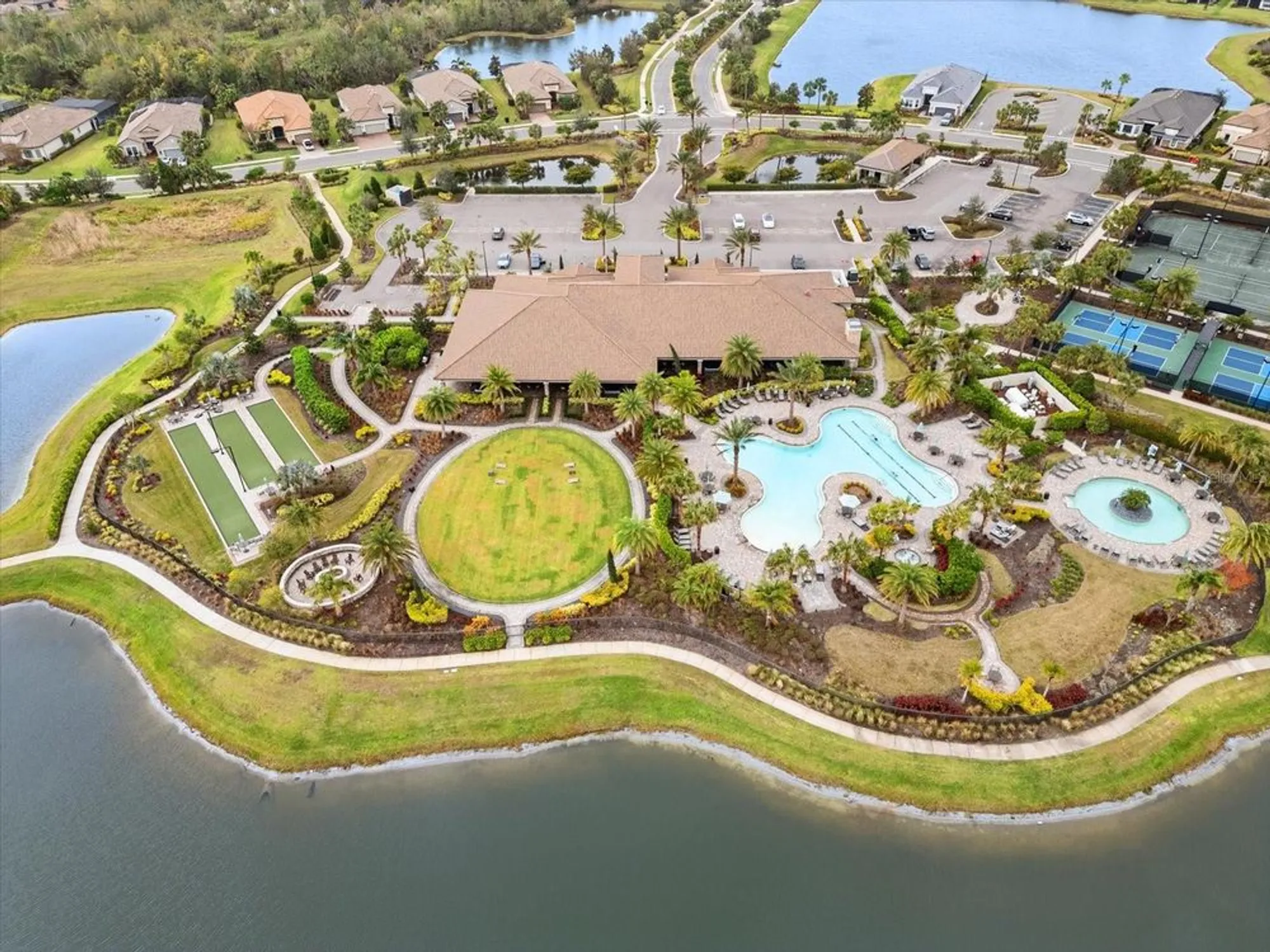 Property Slideshow image 47 of 54 | 11127 devonbridge dr, Palmetto, FL, 34221