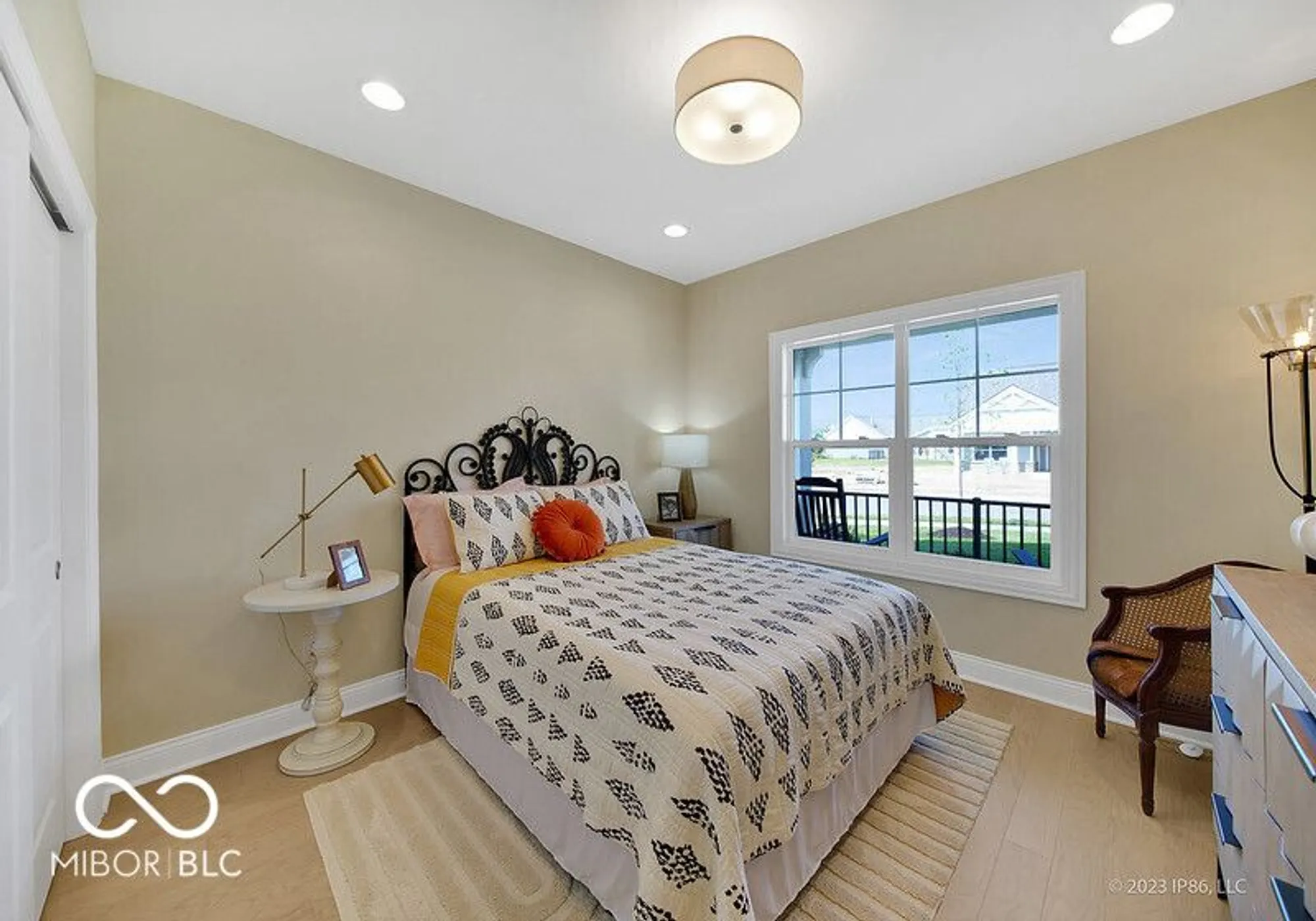 Property Slideshow image 13 of 19 | 16098 quarter pole ln, Westfield, IN, 46074