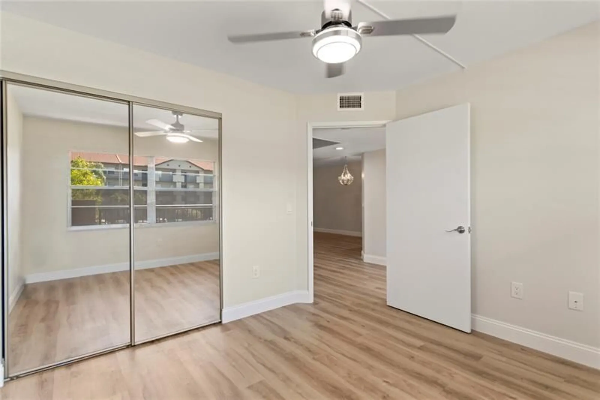 Property Slideshow image 13 of 50 | 1501 sw 131st way p211, Pembroke Pines, FL, 33027