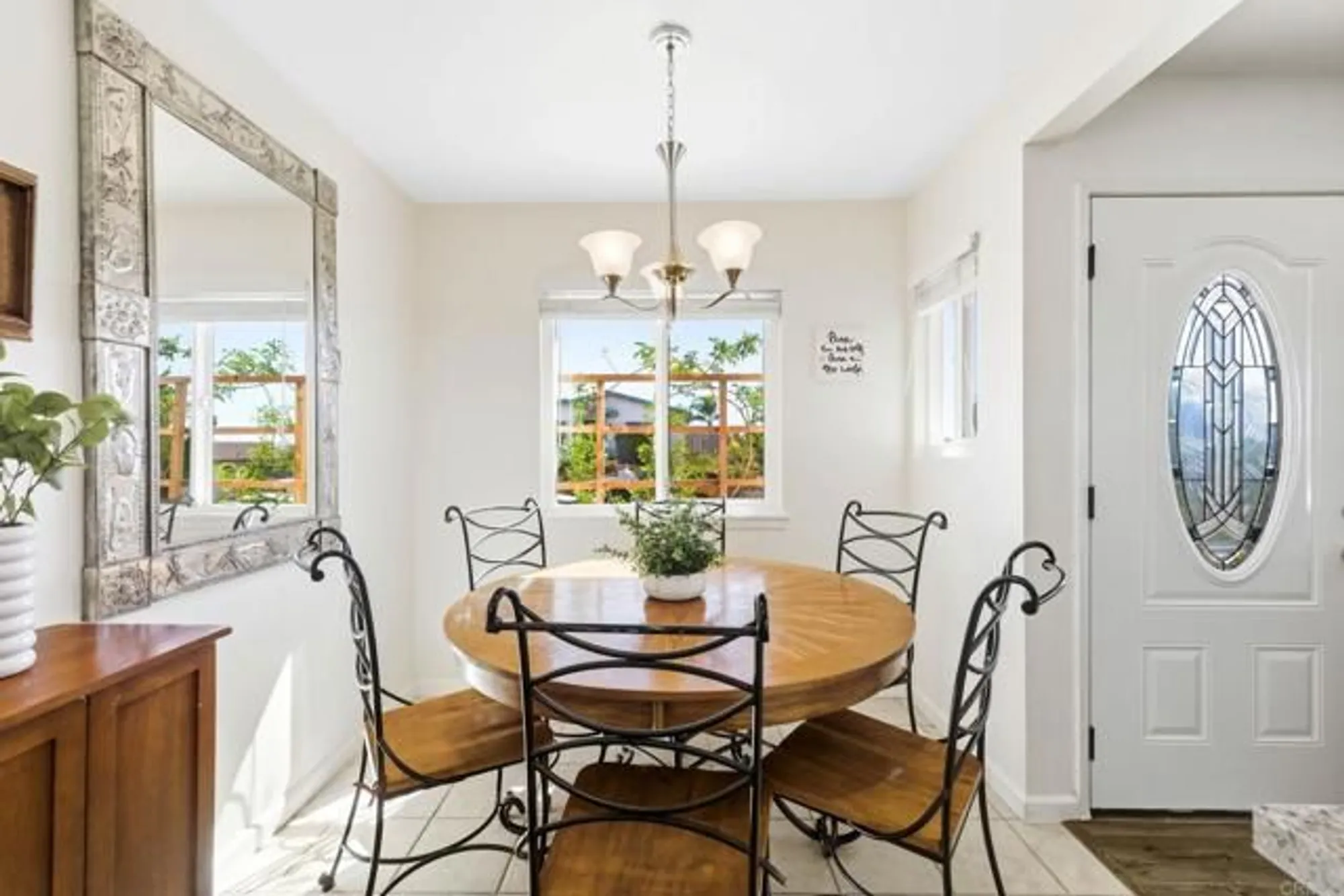 Property Slideshow image 15 of 40 | 3560 santa maria st, Oceanside, CA, 92056