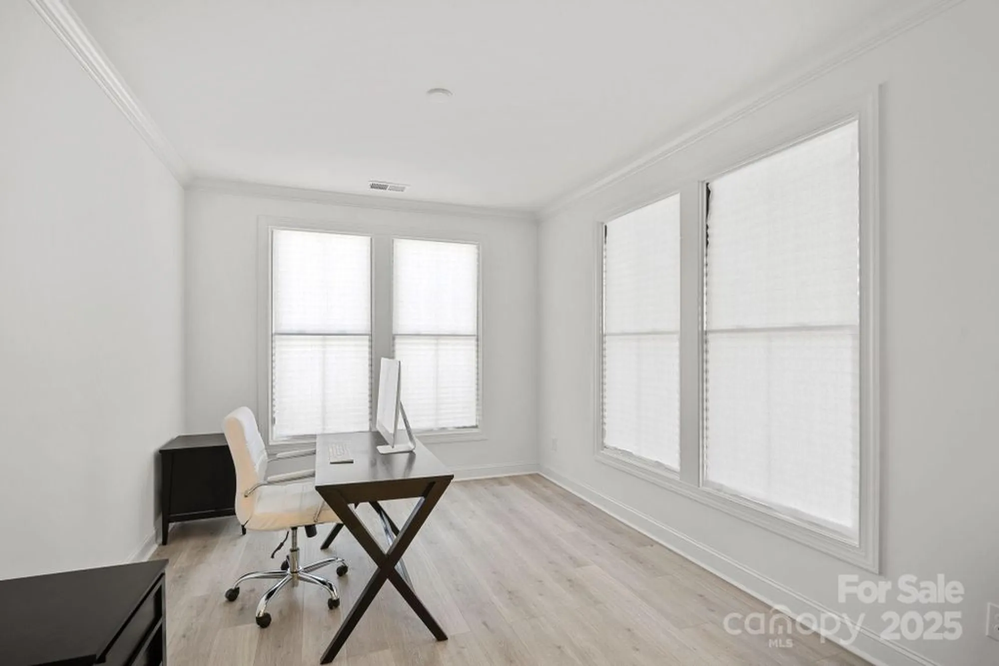 Property Slideshow image 20 of 39 | 218 alenda lux cir, Mooresville, NC, 28115