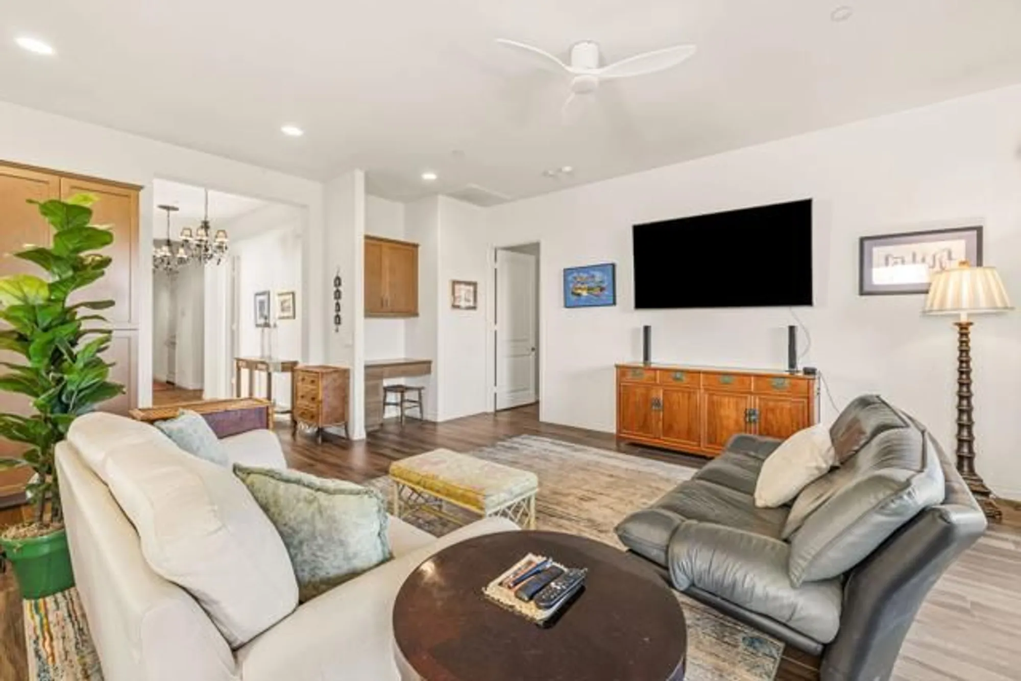 Property Slideshow image 15 of 55 | 3923 via amalfi, Palm Desert, CA, 92260