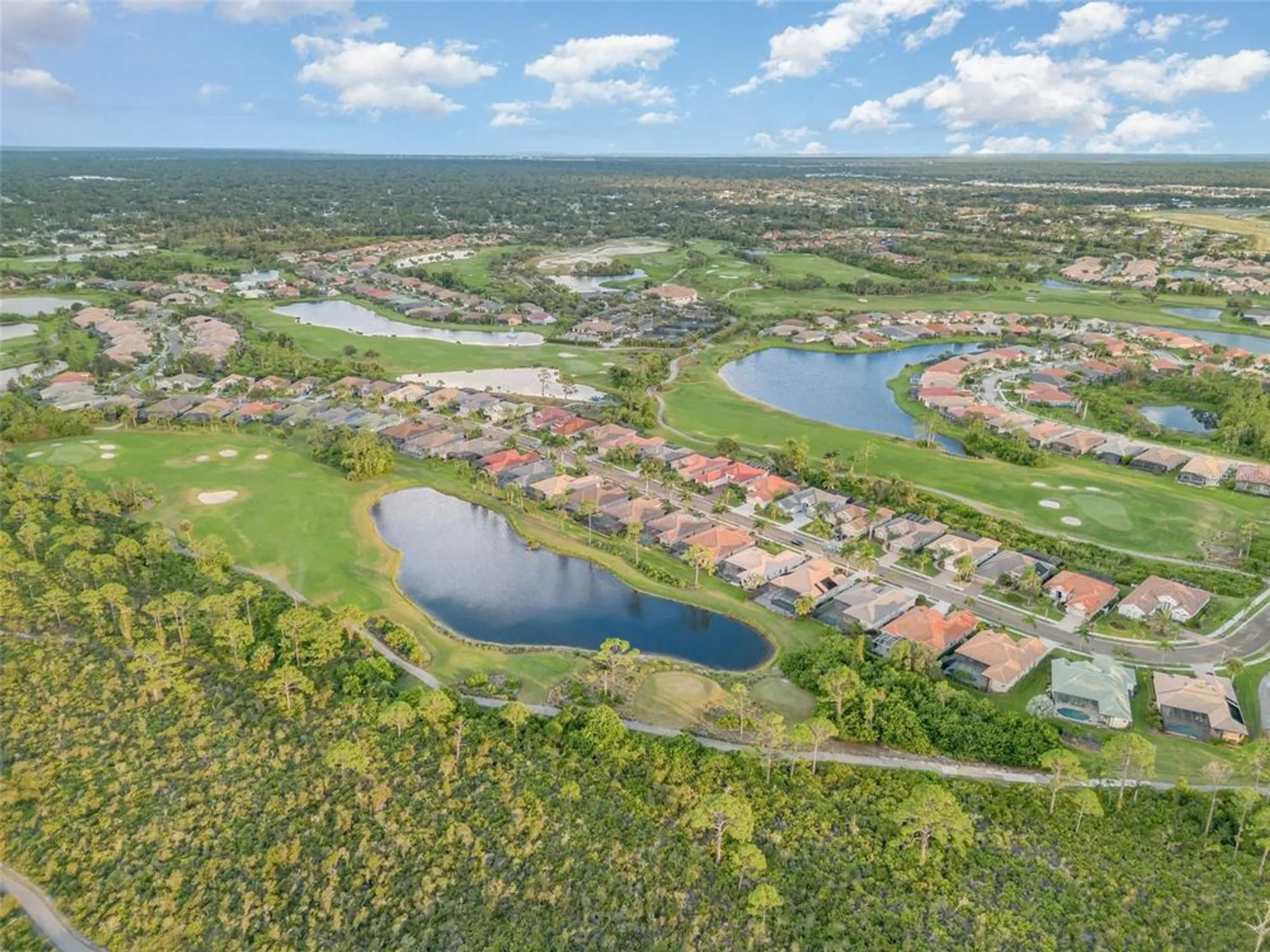 Property Slideshow image 18 of 20 | 1011 creek nine dr, North Port, FL, 34291