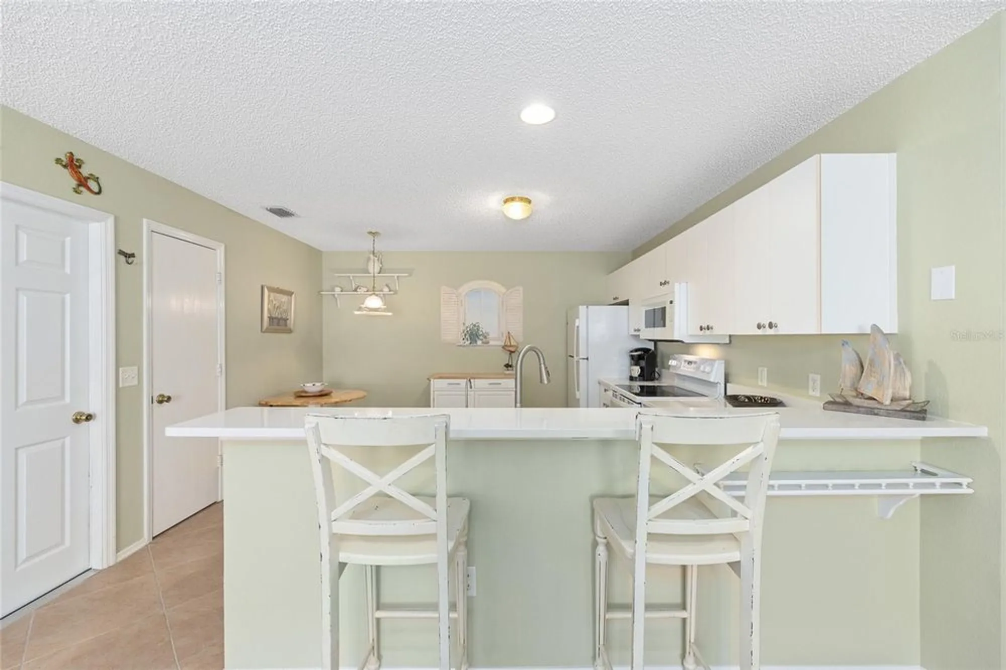 Property Slideshow image 17 of 43 | 16894 se 94th sunnybrook cir, The Villages, FL, 32162