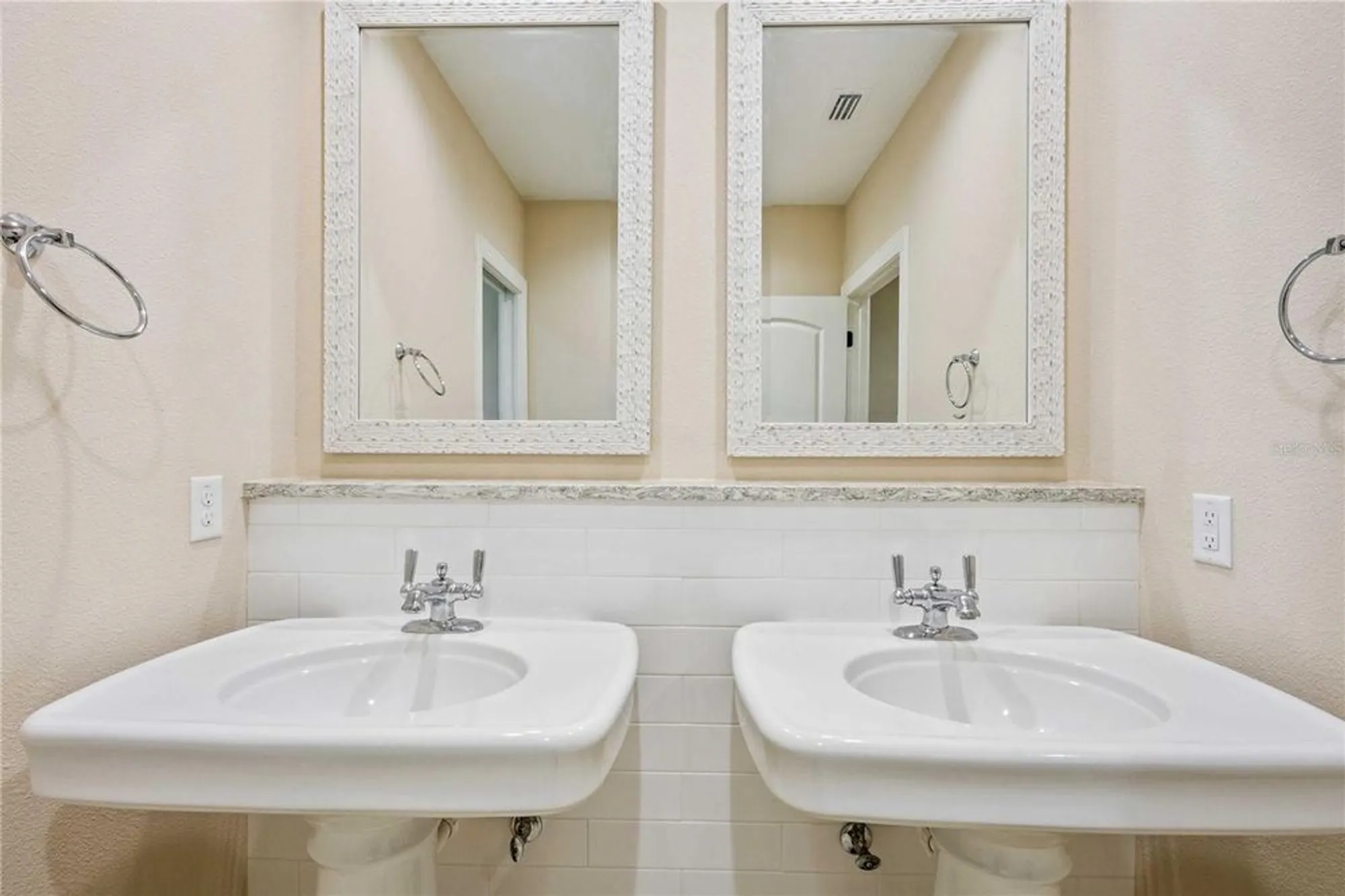 Property Slideshow image 55 of 86 | 13353 carnoustie cir, Dade City, FL, 33525