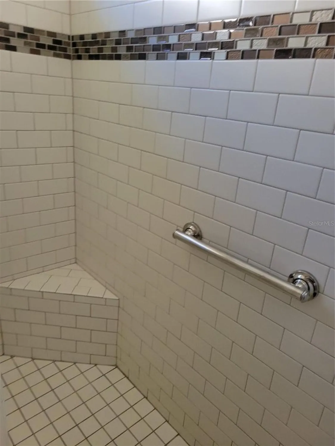 Property Slideshow image 30 of 55 | 27343 roanoke dr, Leesburg, FL, 34748