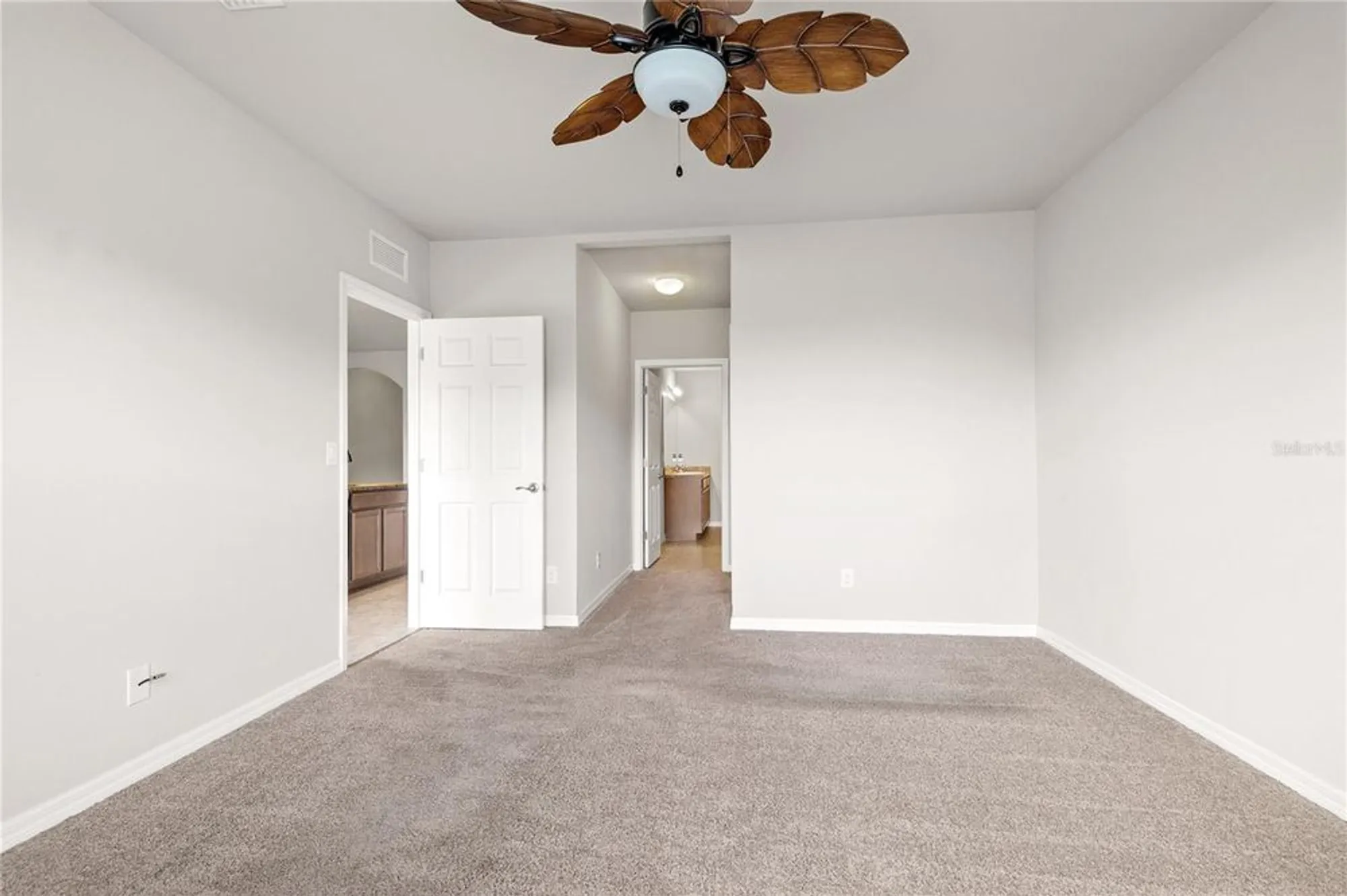 Property Slideshow image 44 of 48 | 15268 yellow wood dr, Alva, FL, 33920