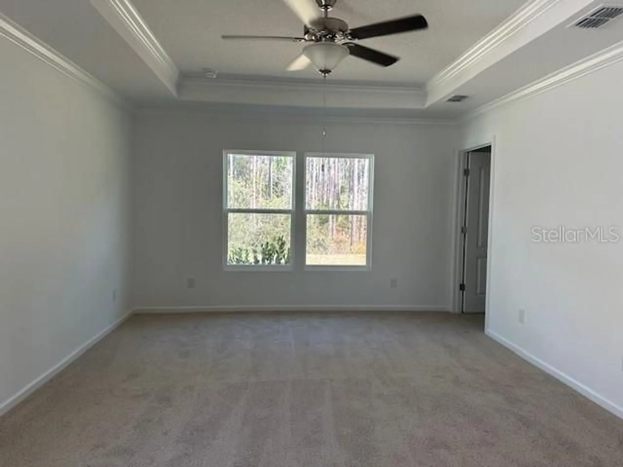 Property Slideshow image 10 of 29 | 163 greenwood dr, Palm Coast, FL, 32137