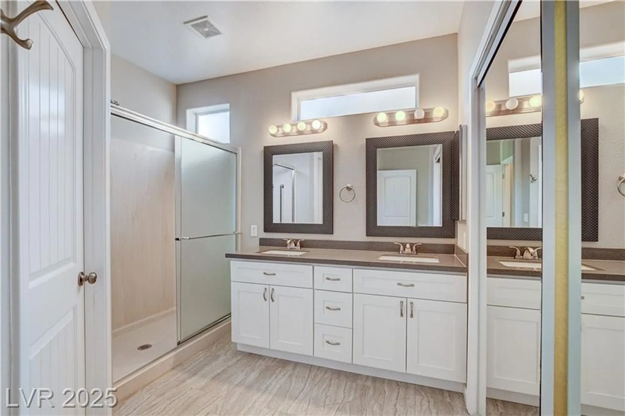 Property Slideshow image 21 of 86 | 2604 rangely ave, Henderson, NV, 89052