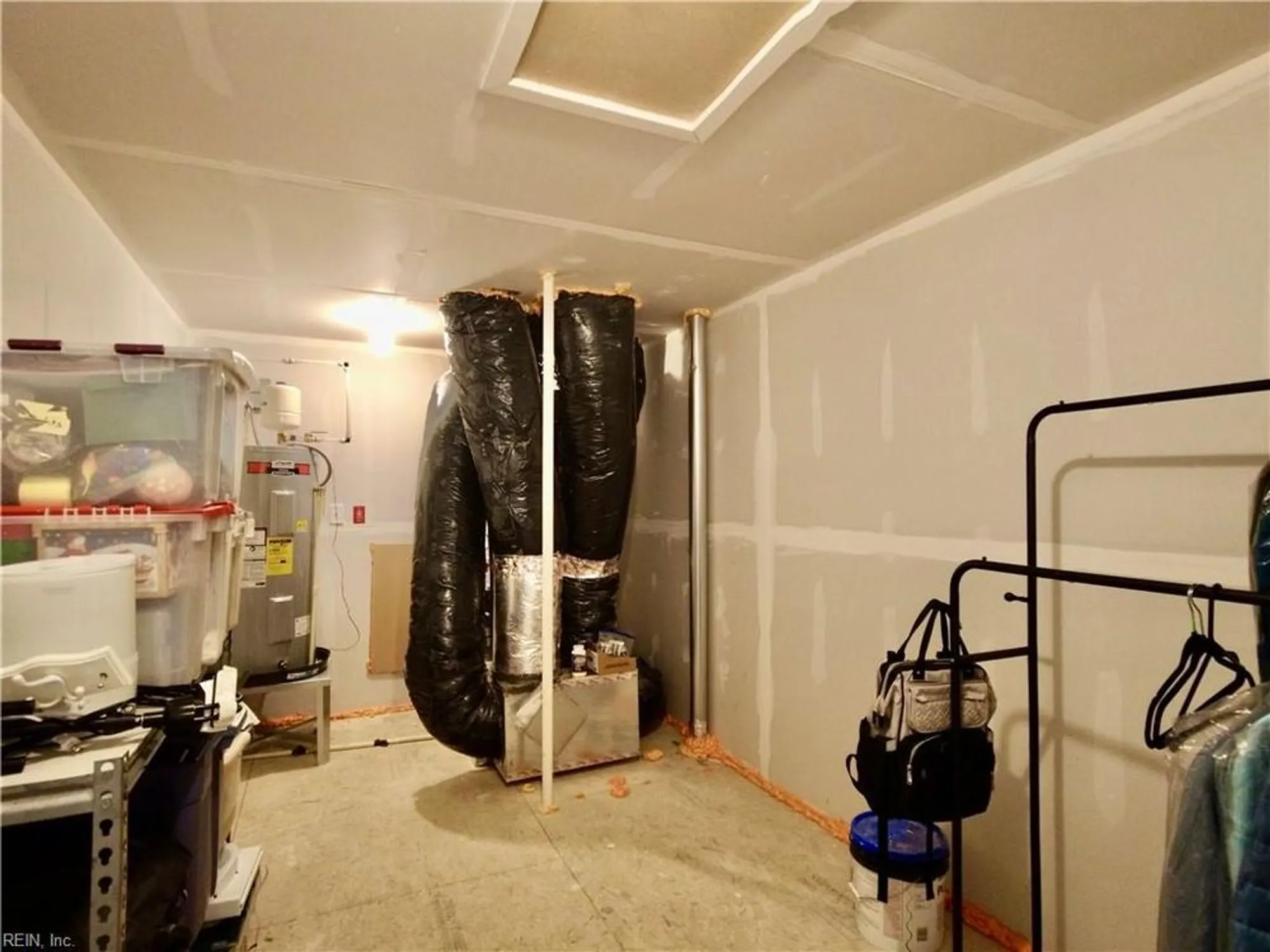 Property Slideshow image 18 of 29 | 23082 retreat ln, Carrollton, VA, 23314