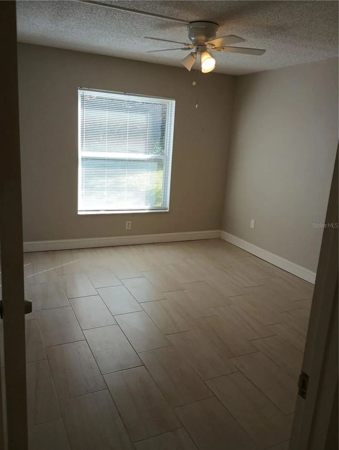 Property Slideshow image 7 of 13 | 1250 s pinellas ave 403, Tarpon Springs, FL, 34689