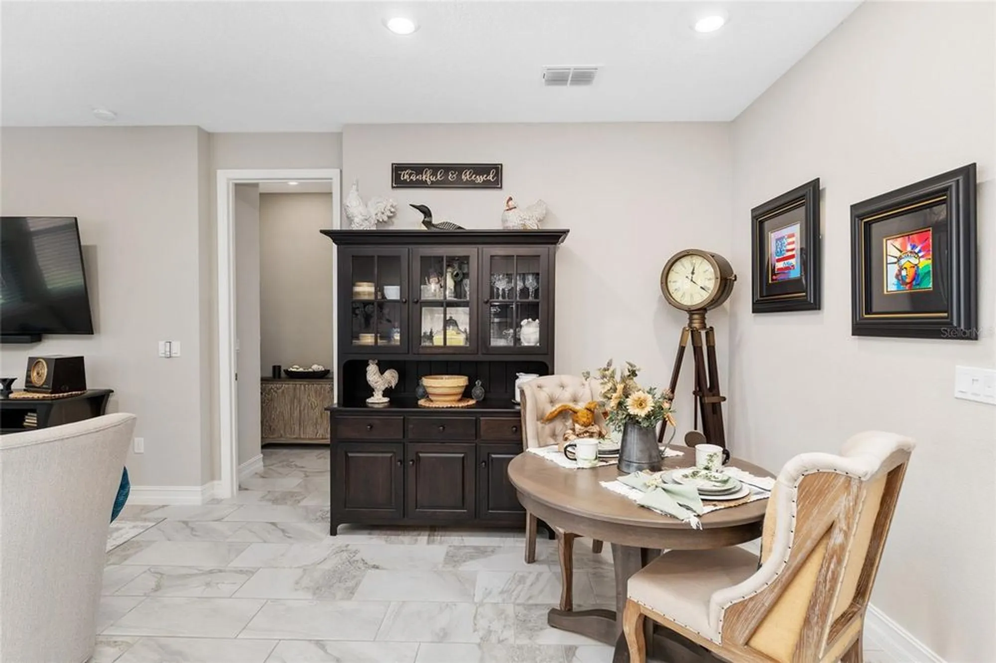 Property Slideshow image 5 of 37 | 5423 nw 33rd pl, Ocala, FL, 34482