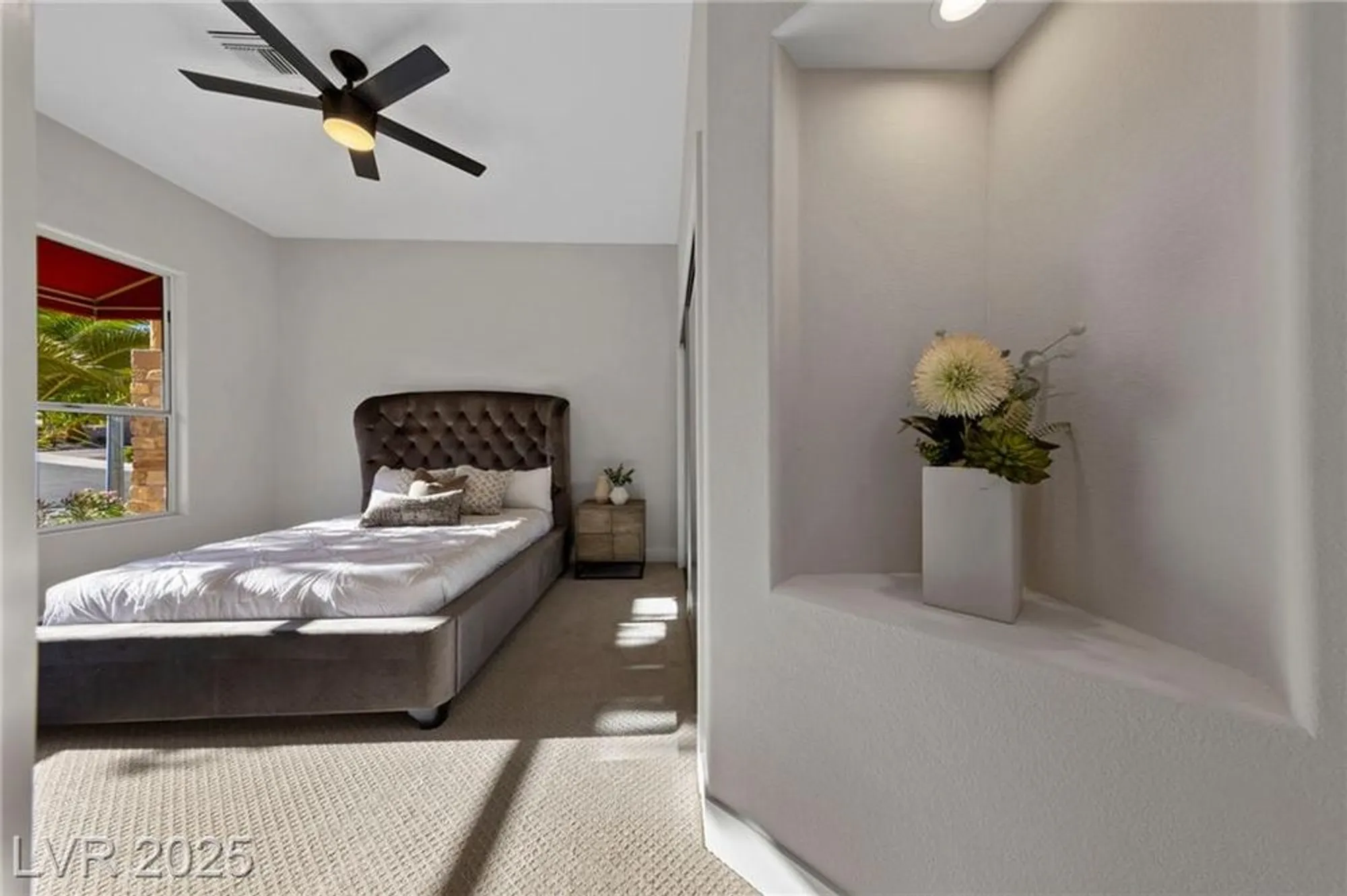 Property Slideshow image 39 of 56 | 2548 faiss dr, Las Vegas, NV, 89134