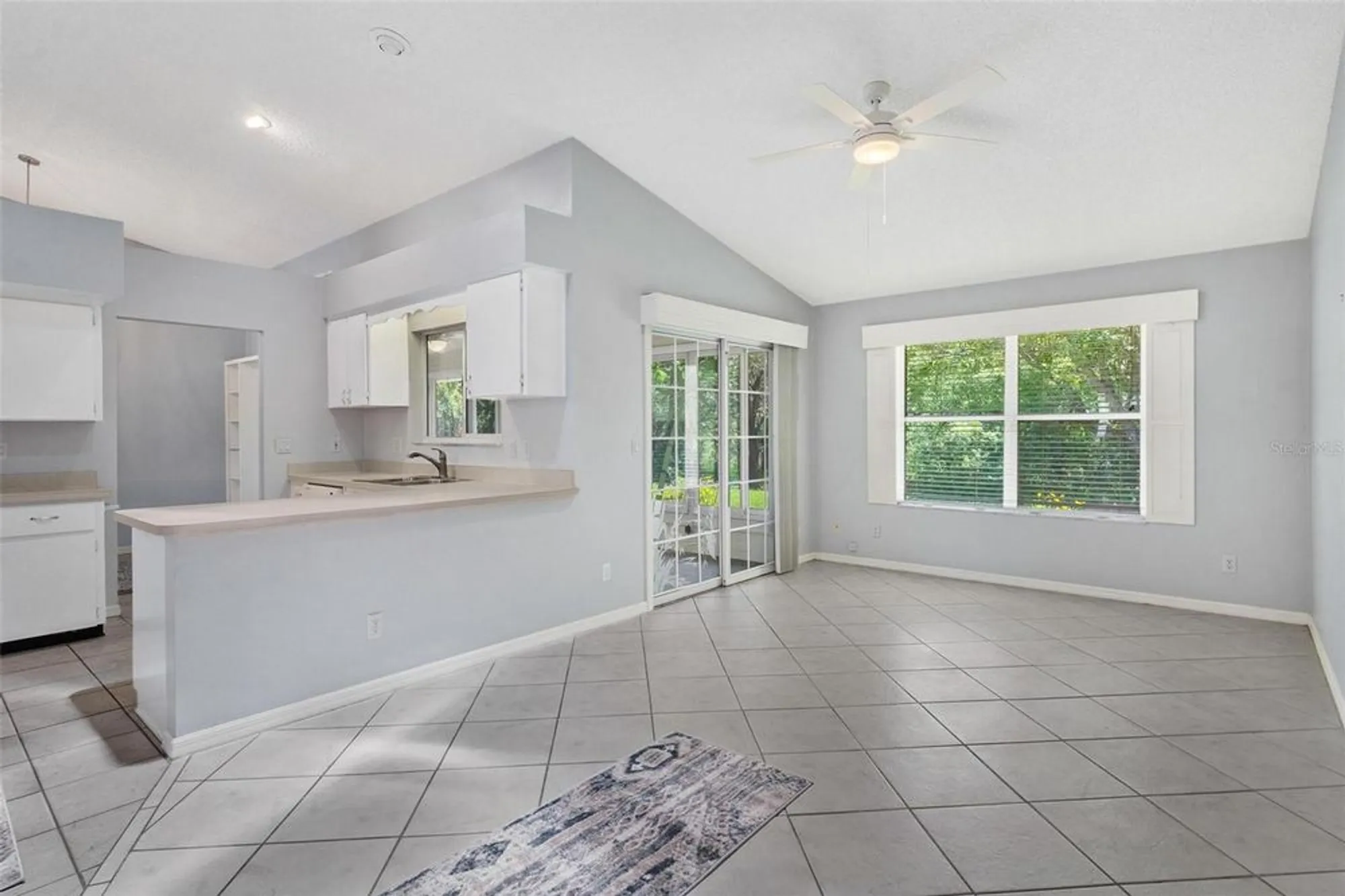Property Slideshow image 15 of 48 | 26608 racquet cir, Leesburg, FL, 34748