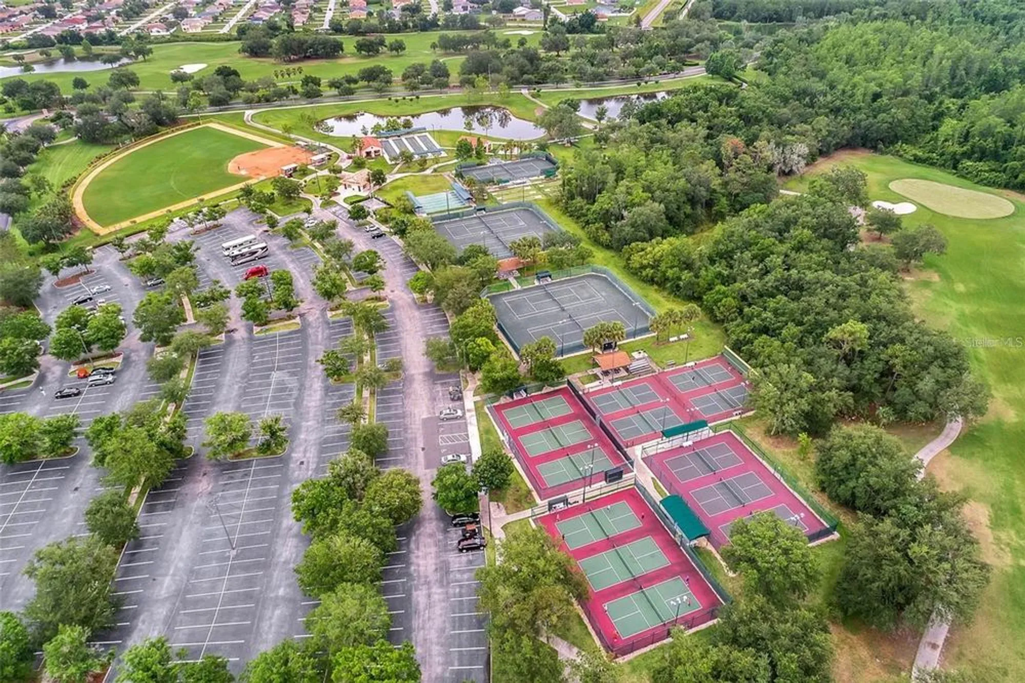 Property Slideshow image 36 of 46 | 1062 umbria dr, Kissimmee, FL, 34759