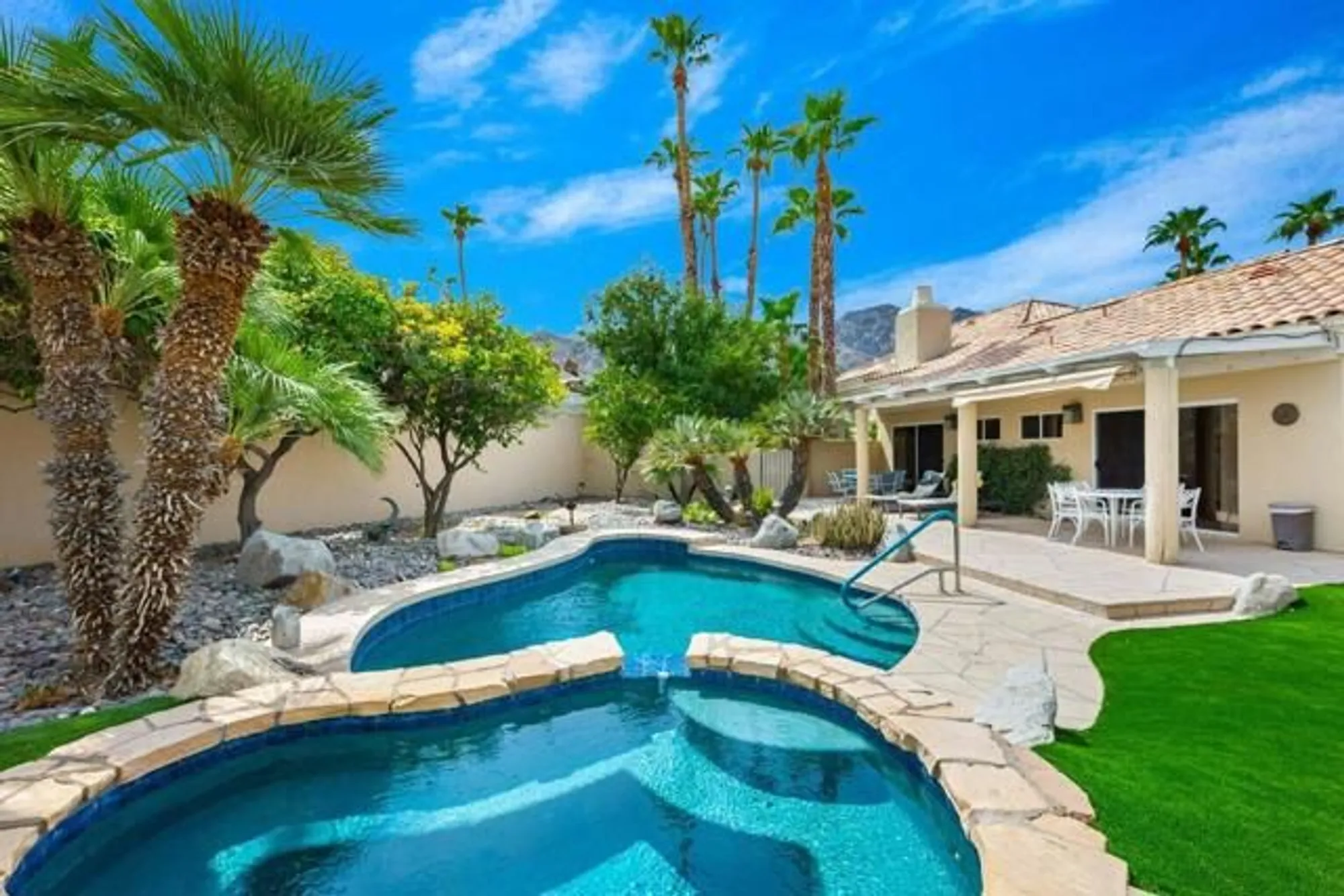 Property Slideshow image 7 of 53 | 55649 pinehurst, La Quinta, CA, 92253