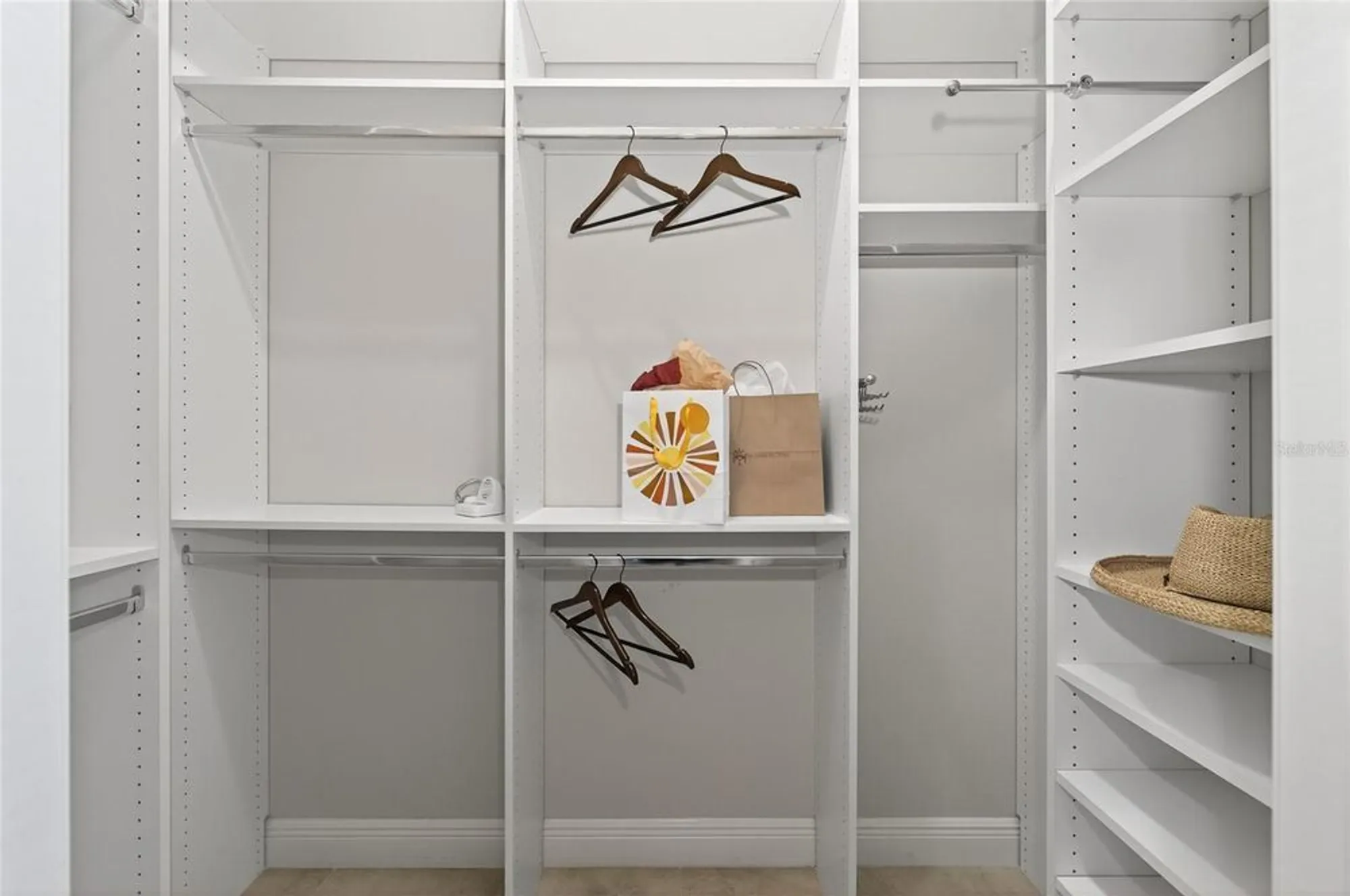 Property Slideshow image 27 of 39 | 2544 ashville ave, The Villages, FL, 32162