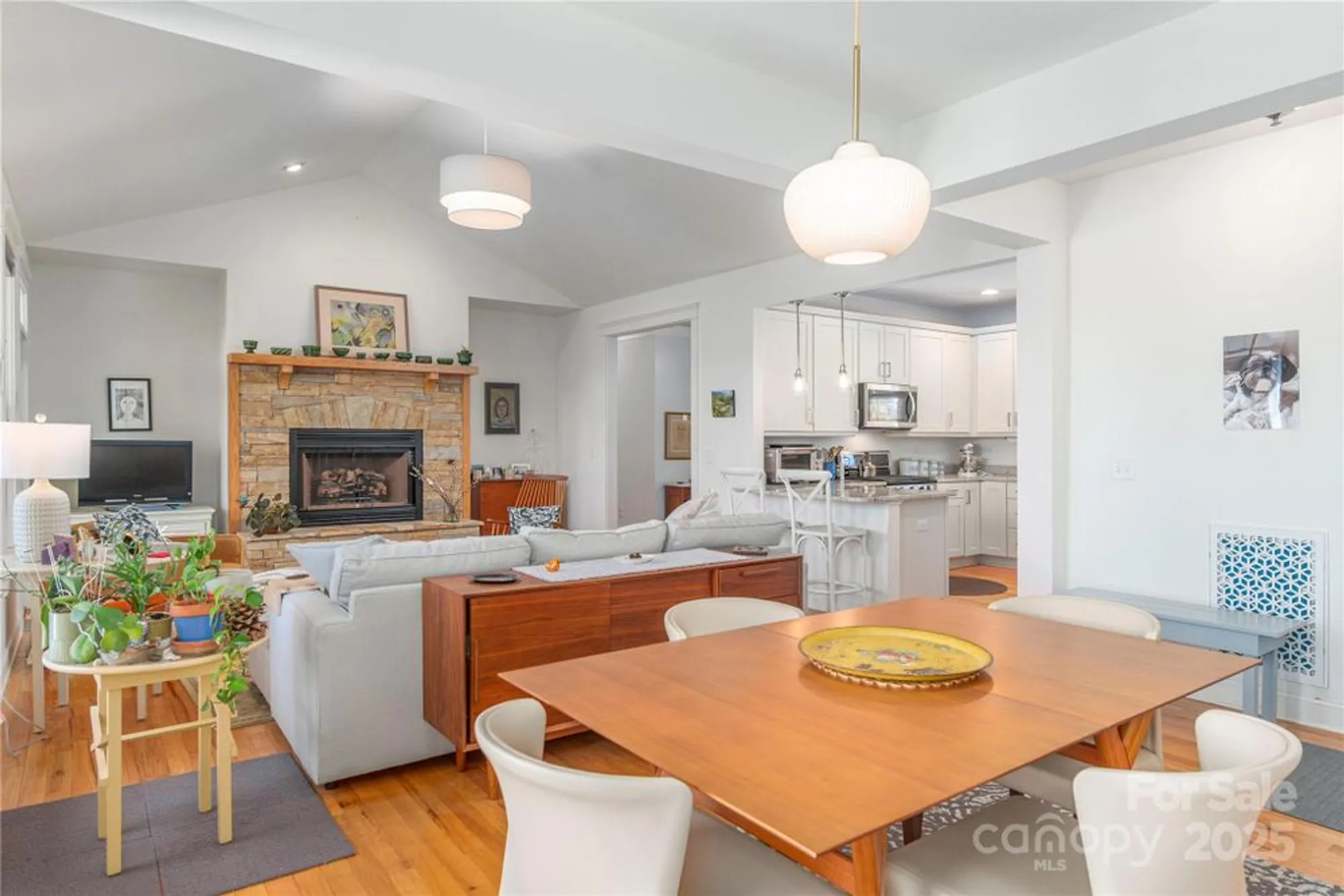 Property Slideshow image 9 of 41 | 95 greenwells glory dr, Biltmore Lake, NC, 28715