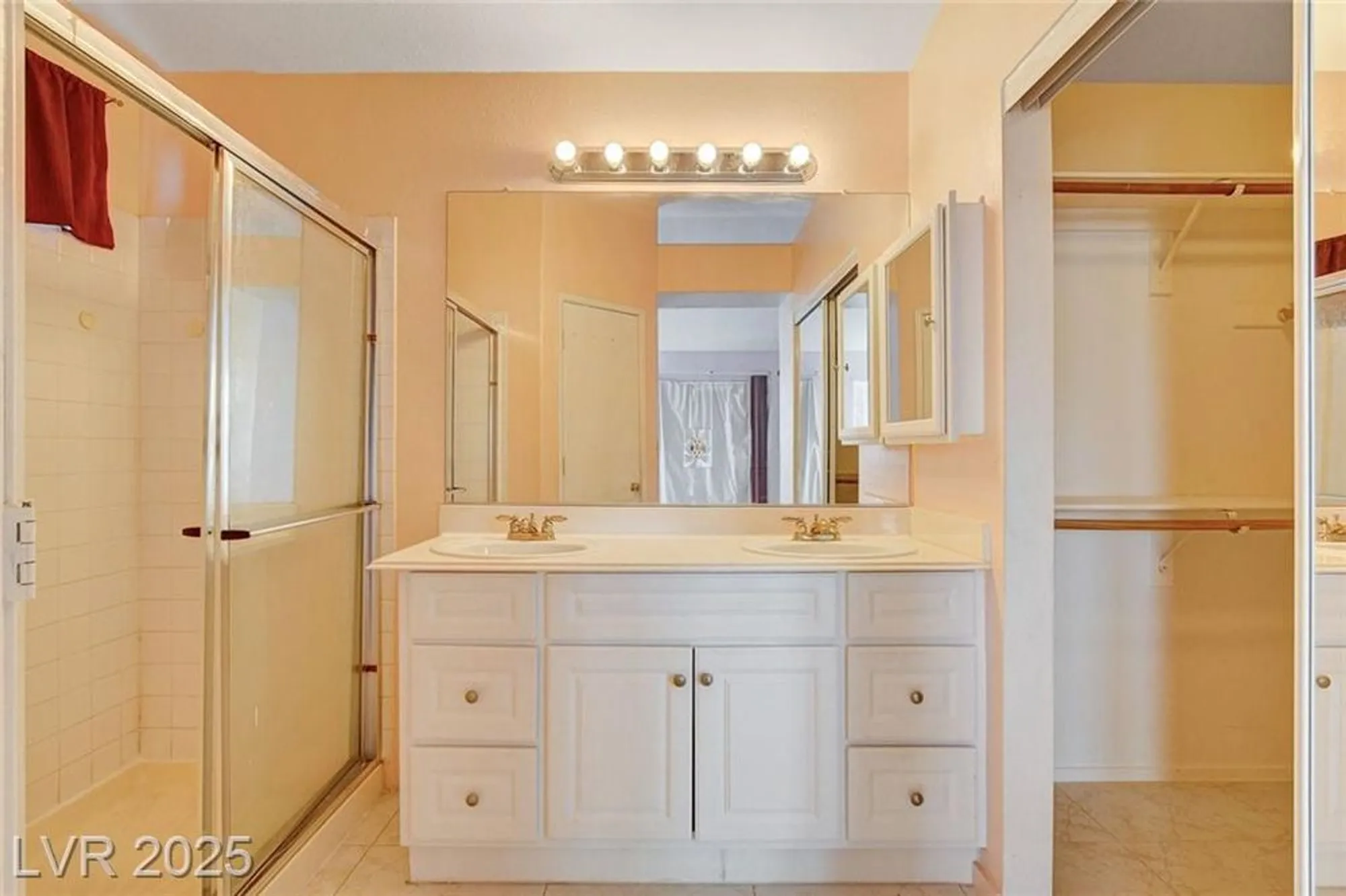 Property Slideshow image 25 of 40 | 5524 morningcross st, Las Vegas, NV, 89130