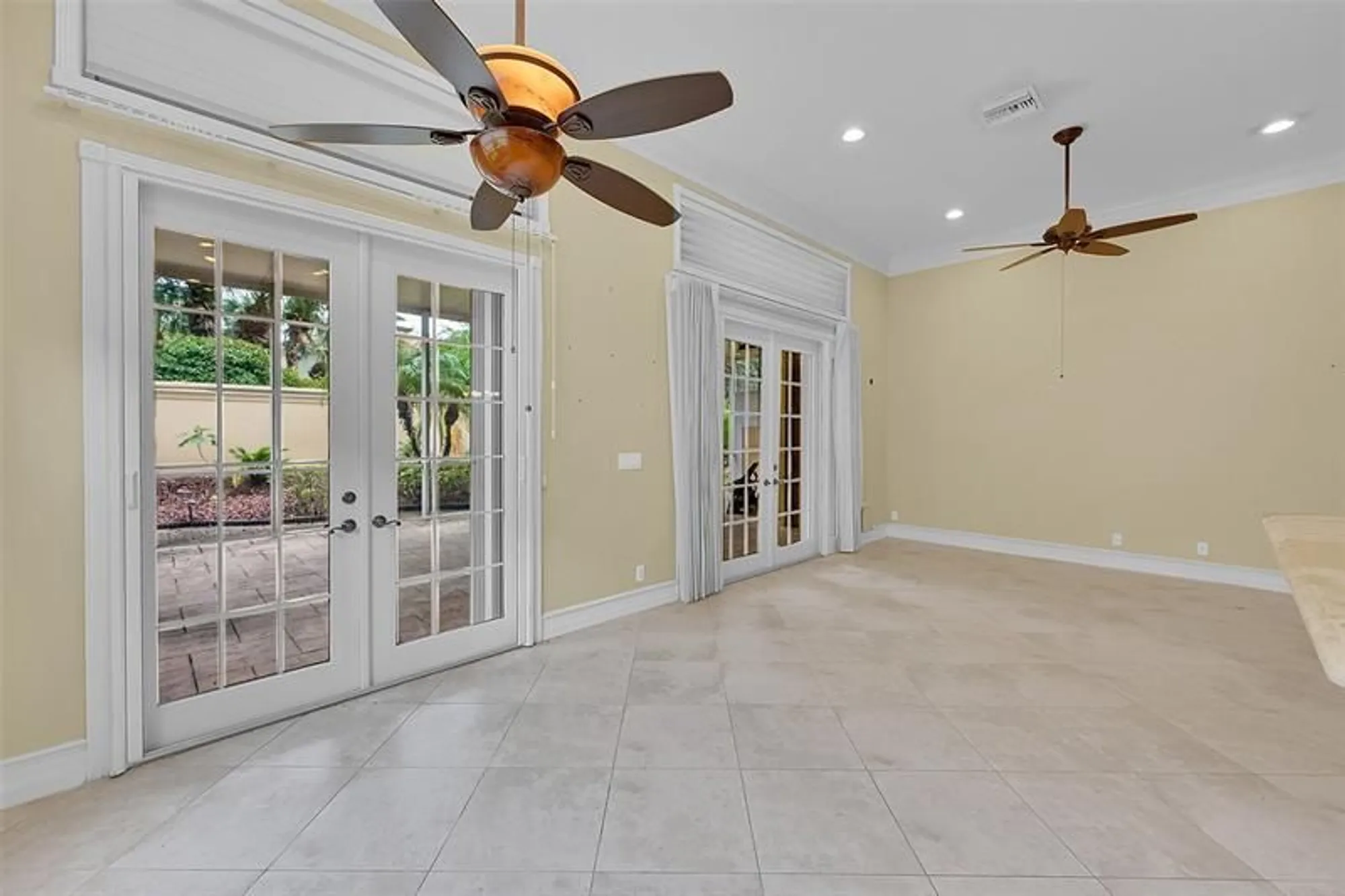 Property Slideshow image 5 of 61 | 7200 veneto dr, Boynton Beach, FL, 33437