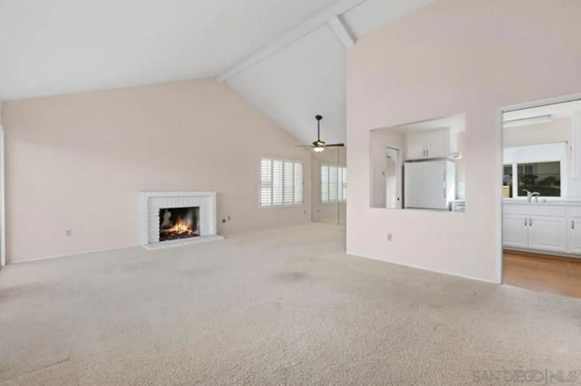 Property Slideshow image 16 of 39 | 17465 plaza animado 147, San Diego, CA, 92128