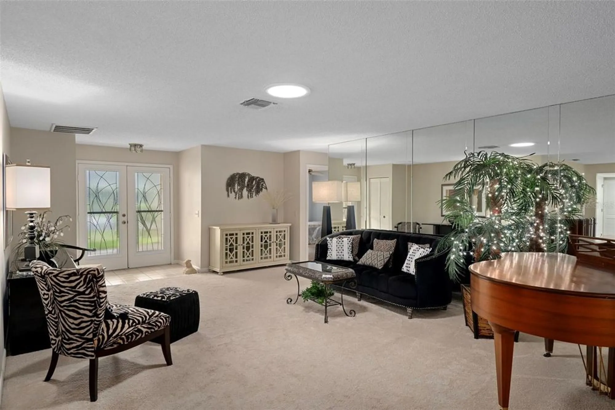 Property Slideshow image 6 of 61 | 6421 pine meadows dr, Spring Hill, FL, 34606