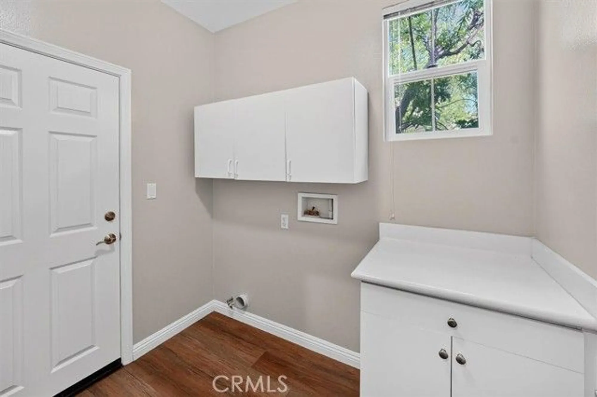 Property Slideshow image 25 of 46 | 23705 western cedar ct, Valencia, CA, 91354