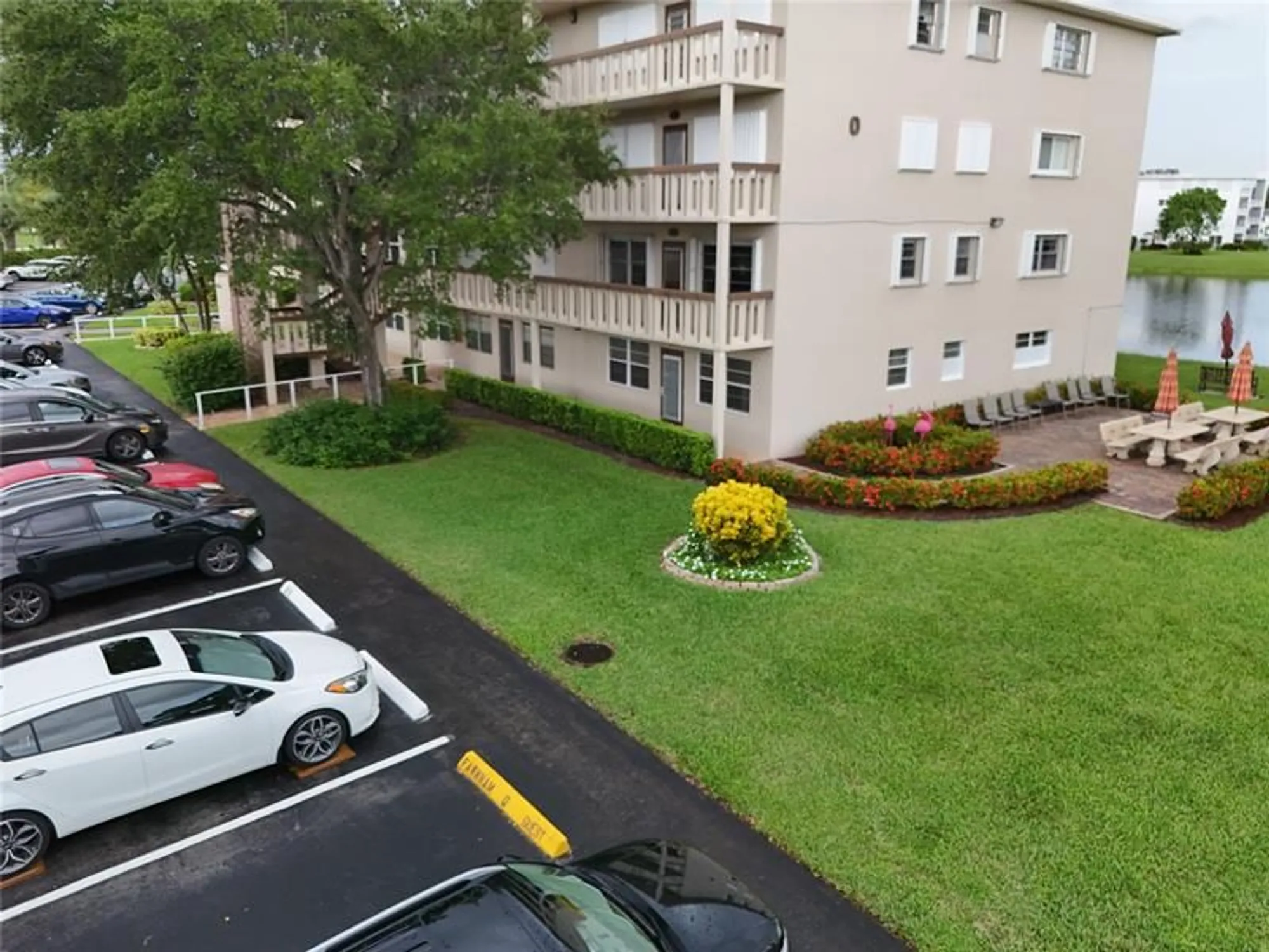 Property Slideshow image 31 of 59 | 1021 farnham o # 1021, Deerfield Beach, FL, 33442