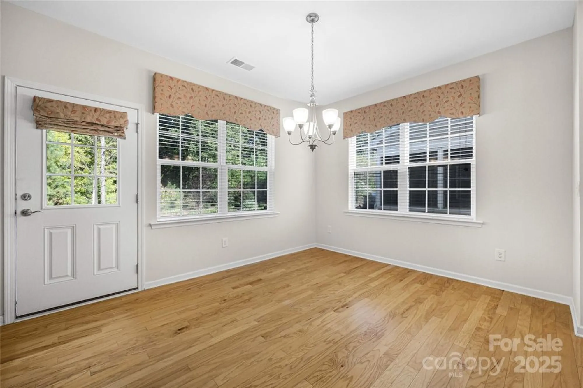 Property Slideshow image 23 of 38 | 4201 perth rd, Fort Mill, SC, 29707