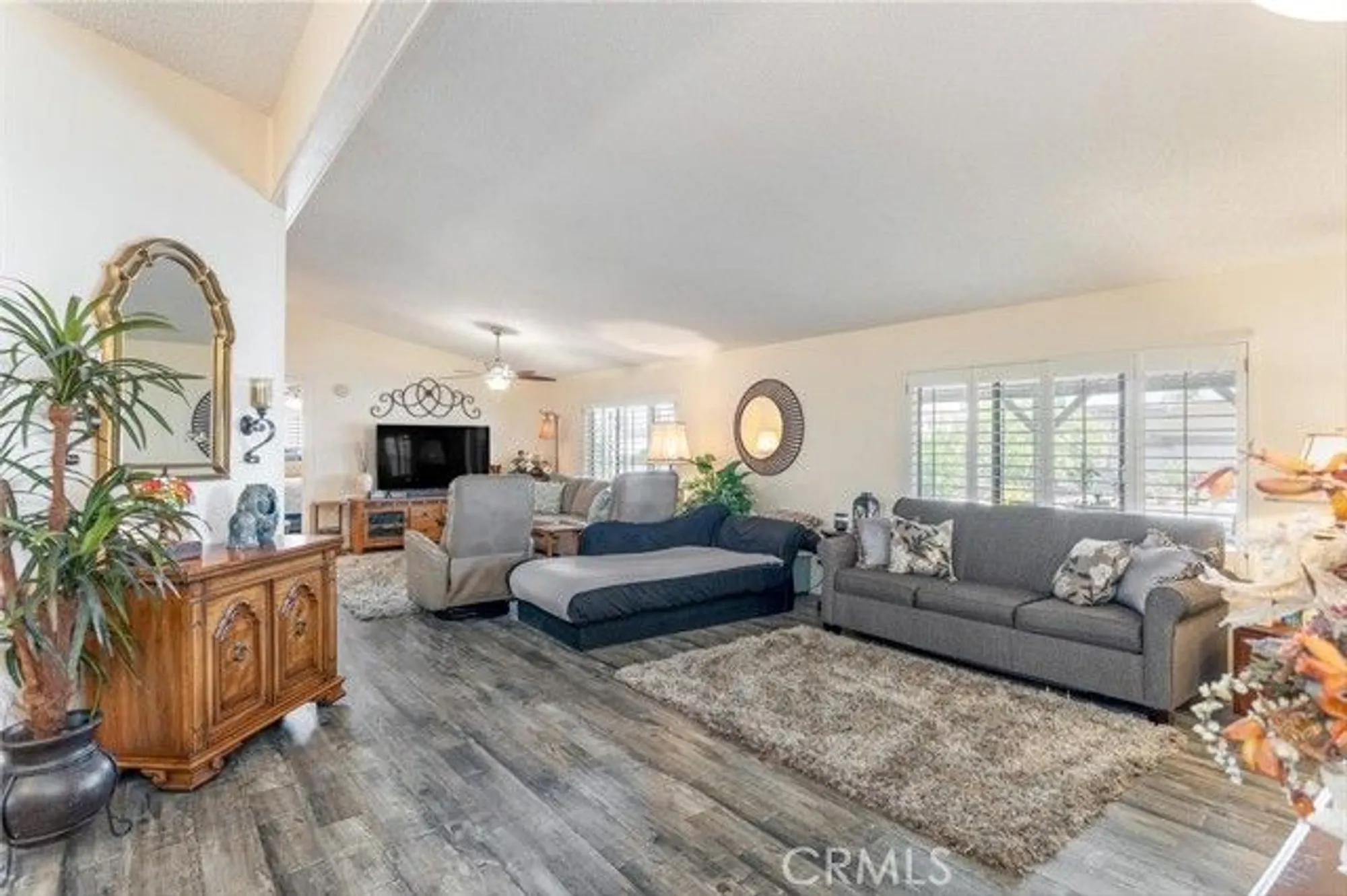 Property Slideshow image 5 of 49 | 38124 calle amigable, Murrieta, CA, 92563