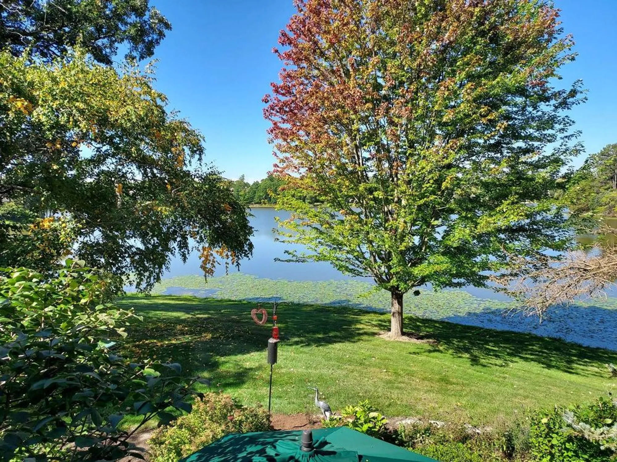 Property Slideshow image 3 of 54 | 660 old barn rd # f-24, Lake Barrington, IL, 60010